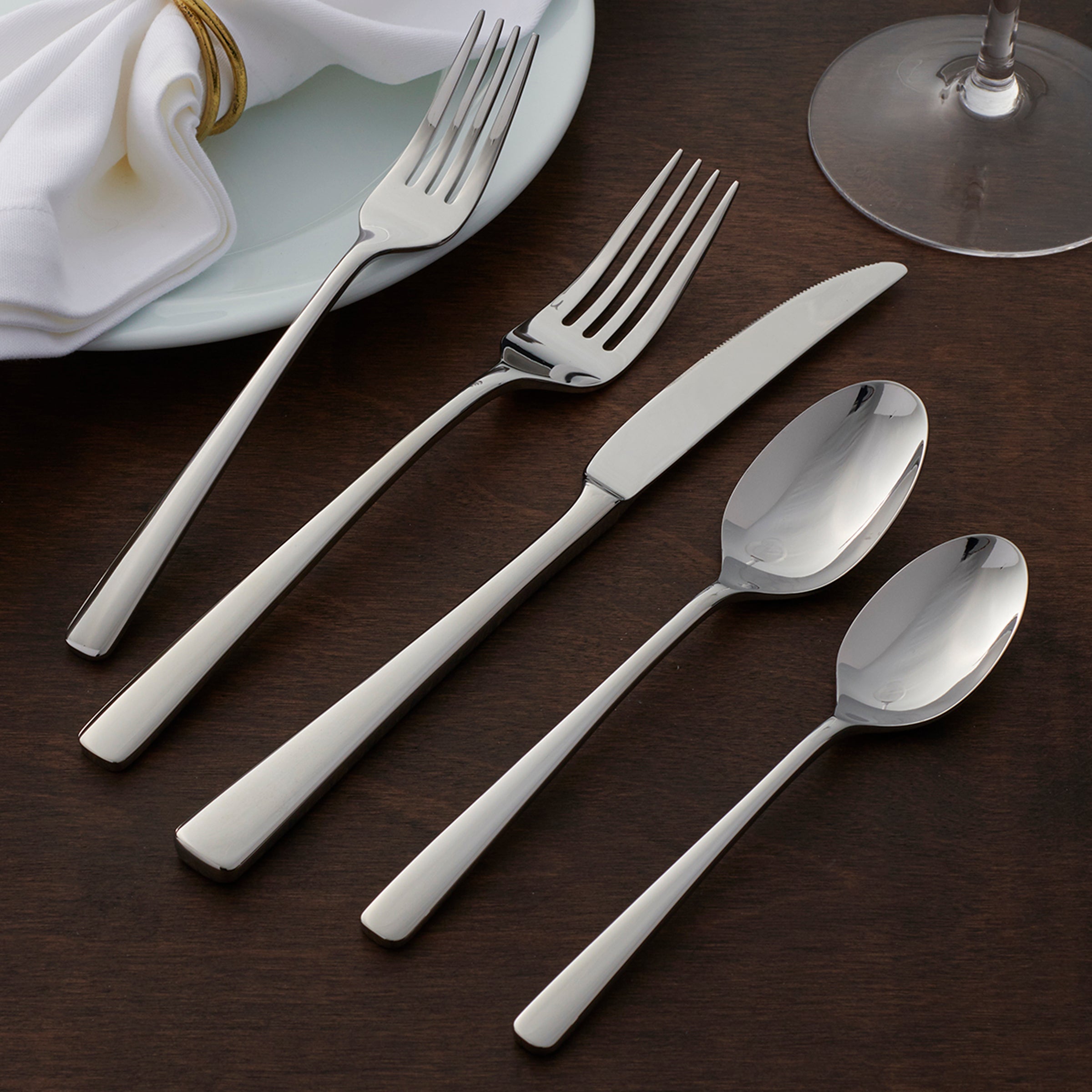 Lenox Heritage Lenox Heritage Doublet 20-Piece Flatware Set - Image 4