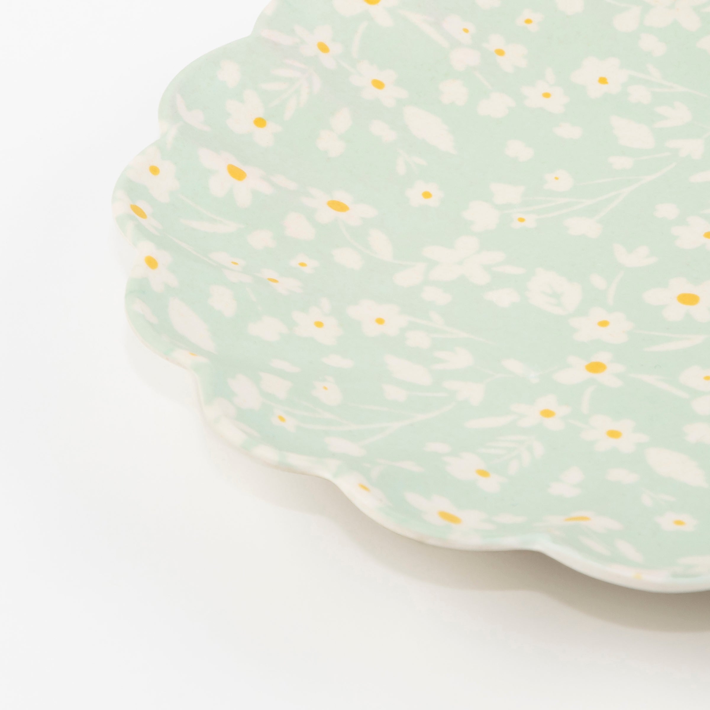Lenox Heritage Lenox Heritage Floral Assorted Bamboo Large Plates, Set of 6 - Image 10