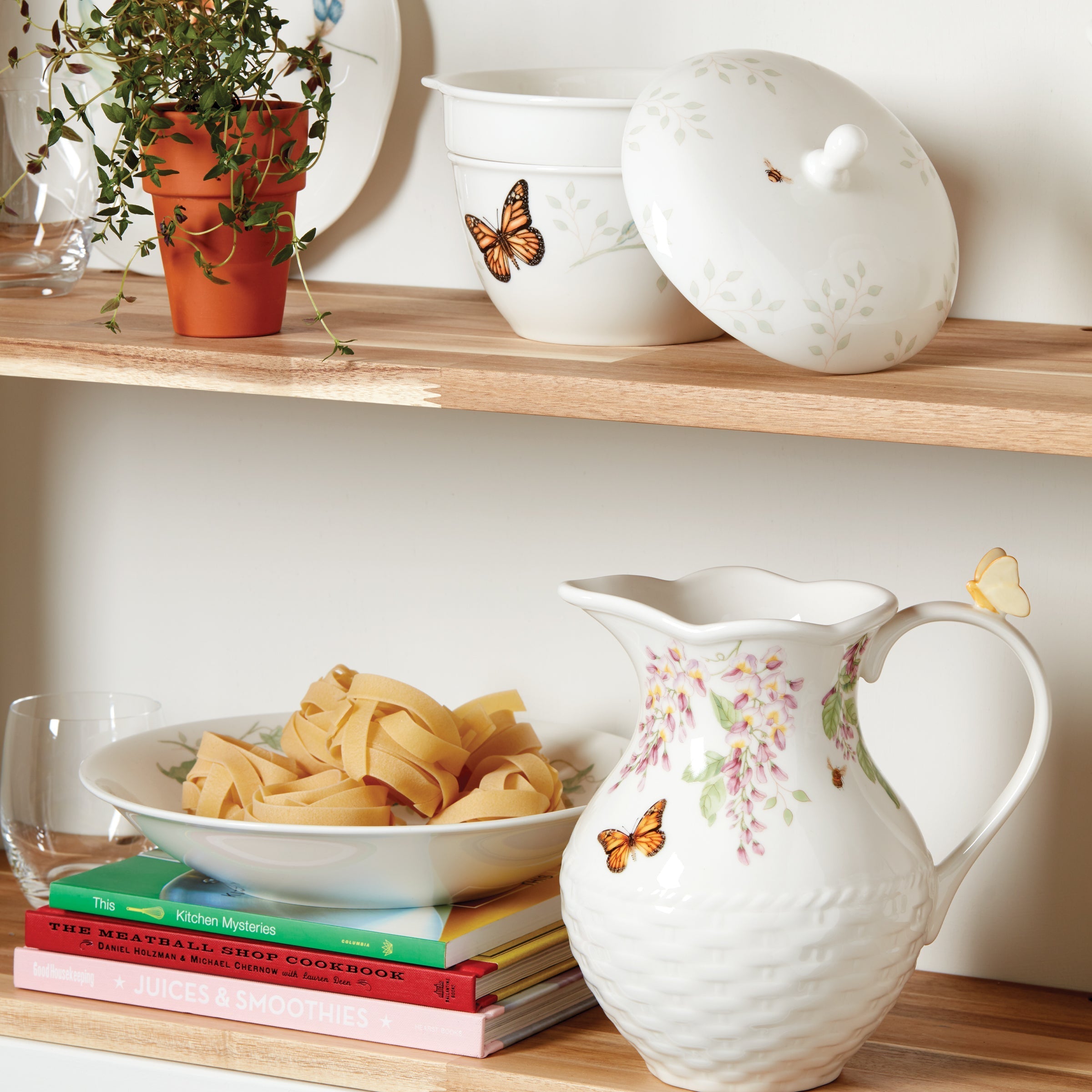 Lenox Heritage Lenox Heritage Butterfly Meadow 3-Piece Stackable Bowl Set - Image 6