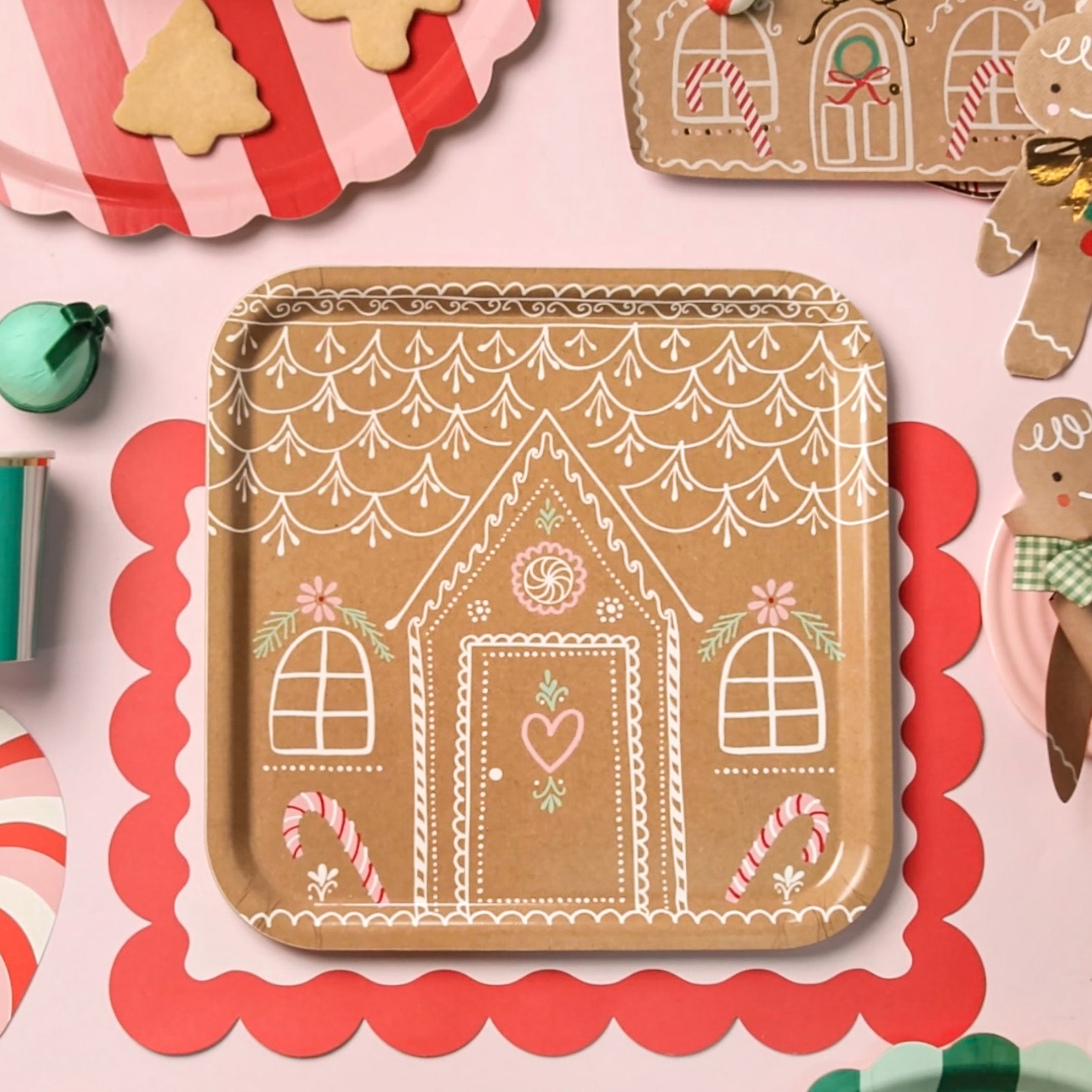 Lenox Heritage Lenox Heritage Gingerbread House Tray - Image 2