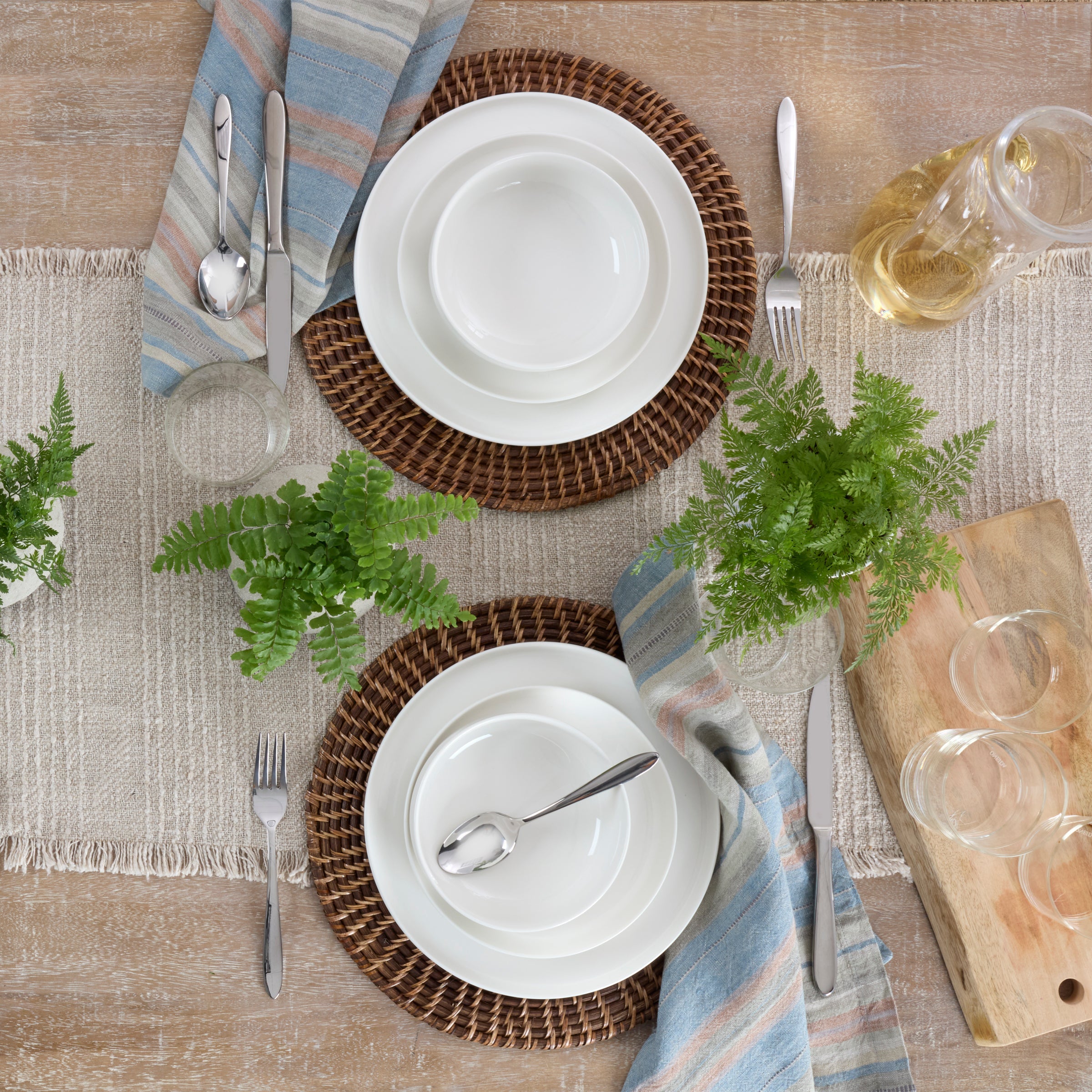 Lenox Heritage Lenox Heritage 24 Seven White 18-Piece Dinnerware Set - Image 3