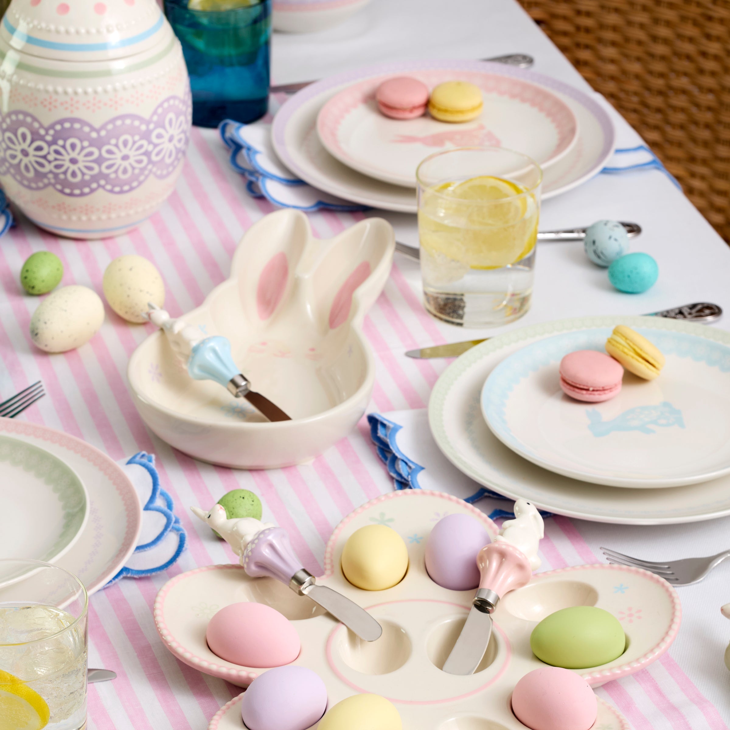 Lenox Heritage Lenox Heritage Bunny Hop Bunny Platter - Image 4