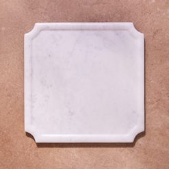 Lenox Heritage Lenox Heritage White Marble Framed Square Board