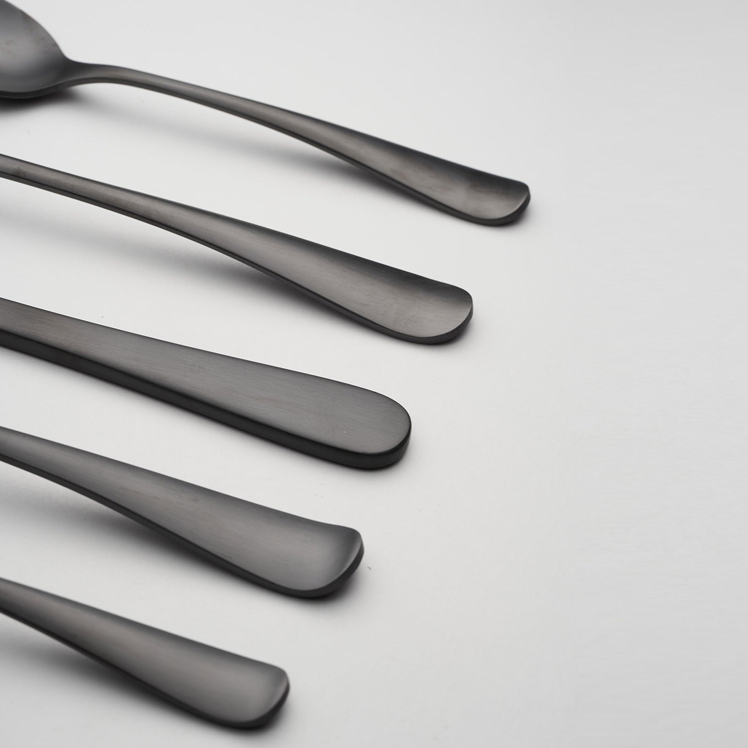 Lenox Heritage Lenox Heritage Rhiannon Black Satin 20-Piece Flatware Set - Image 2