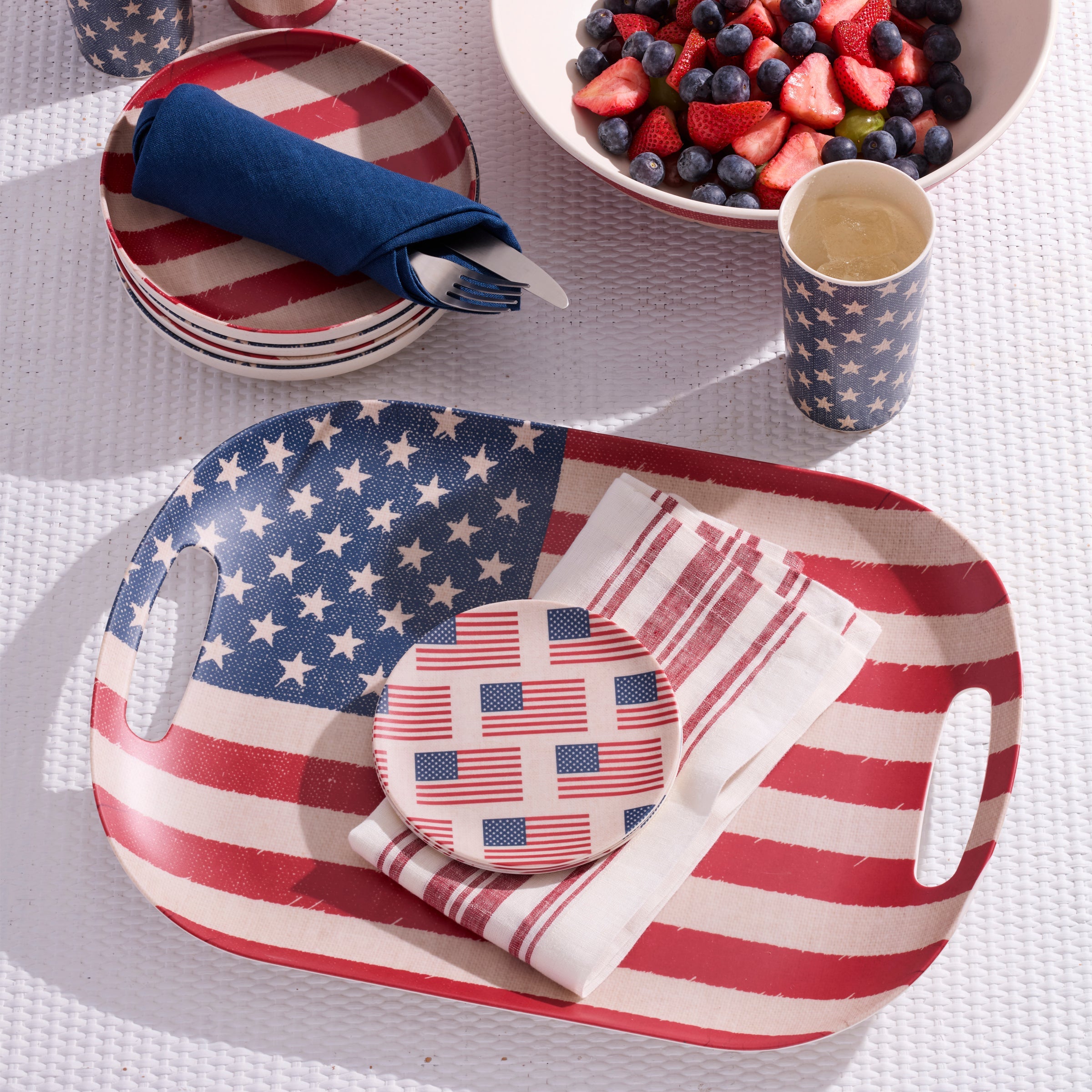 Lenox Heritage Lenox Heritage Vintage Americana Handled Serving Tray - Image 2