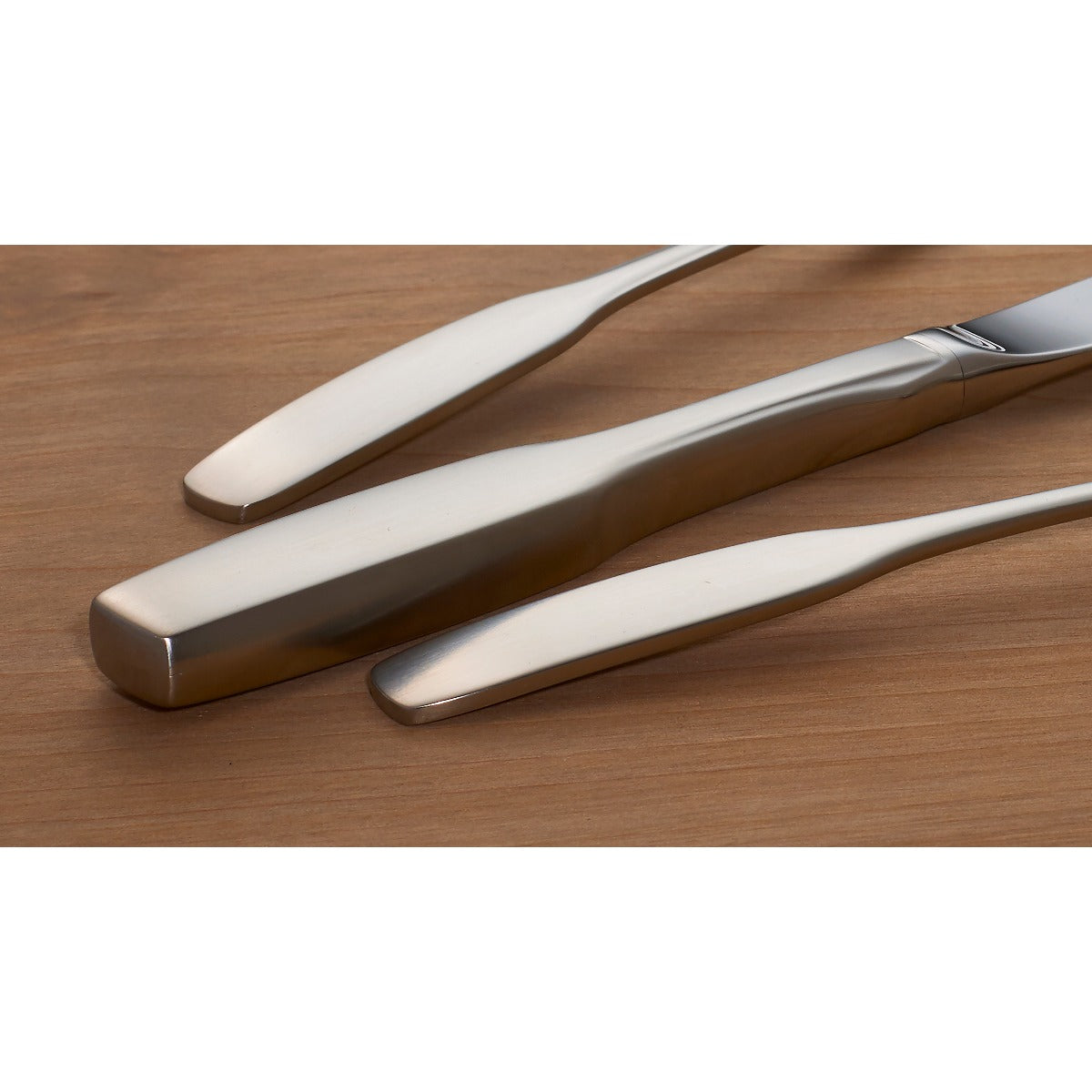 Lenox Heritage Lenox Heritage Paul Revere Dinner Knives, Set of 4 - Image 4