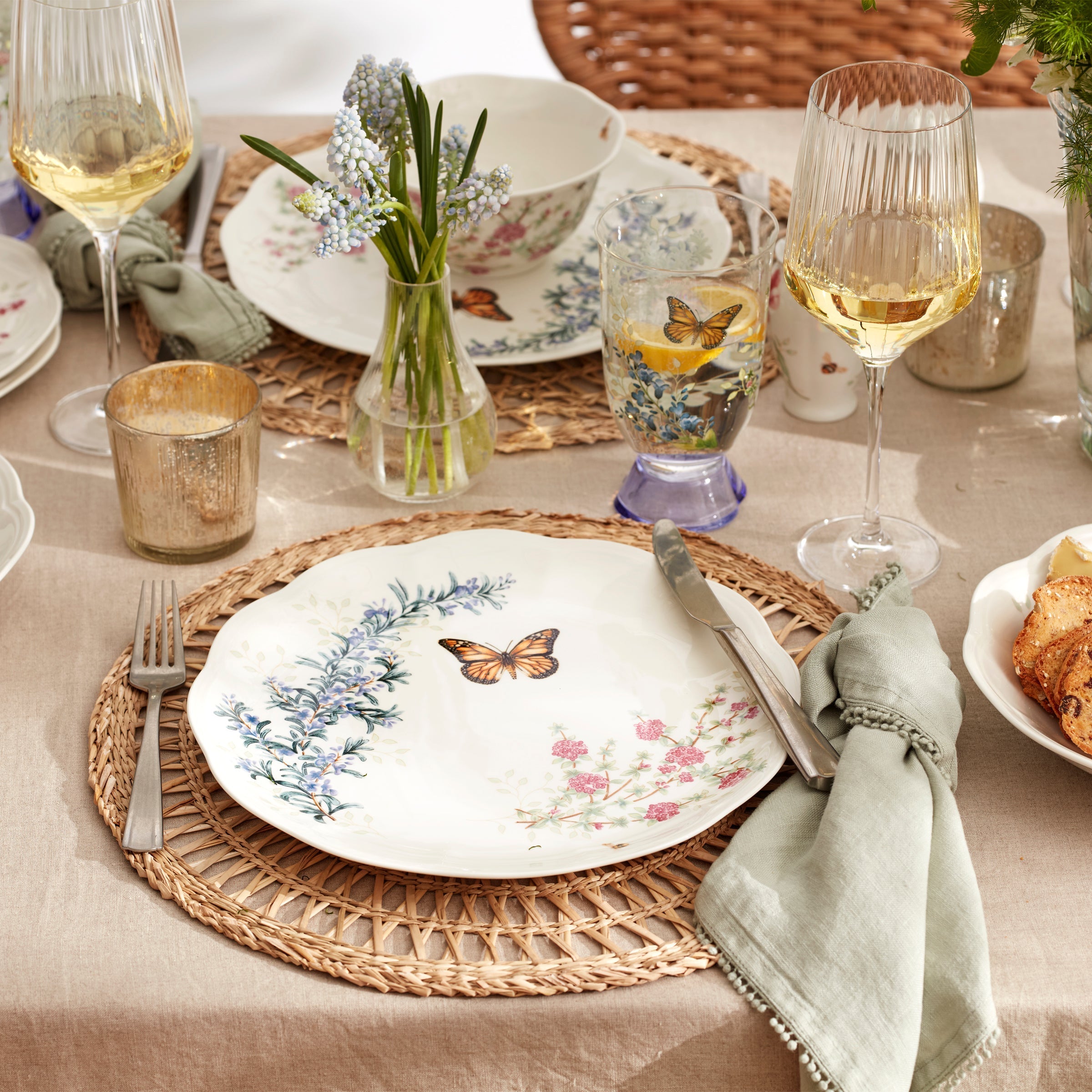 Lenox Heritage Lenox Heritage Butterfly Meadow Herbs Dinner Plates, Set of 4 - Image 4