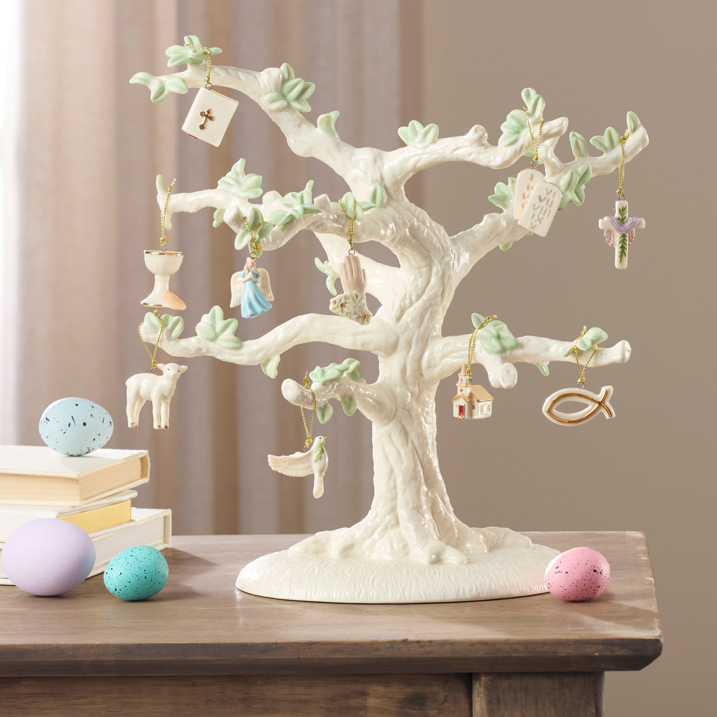 Lenox Heritage Lenox Heritage Tree of Faith 10-Piece Mini Ornament Set - Image 3