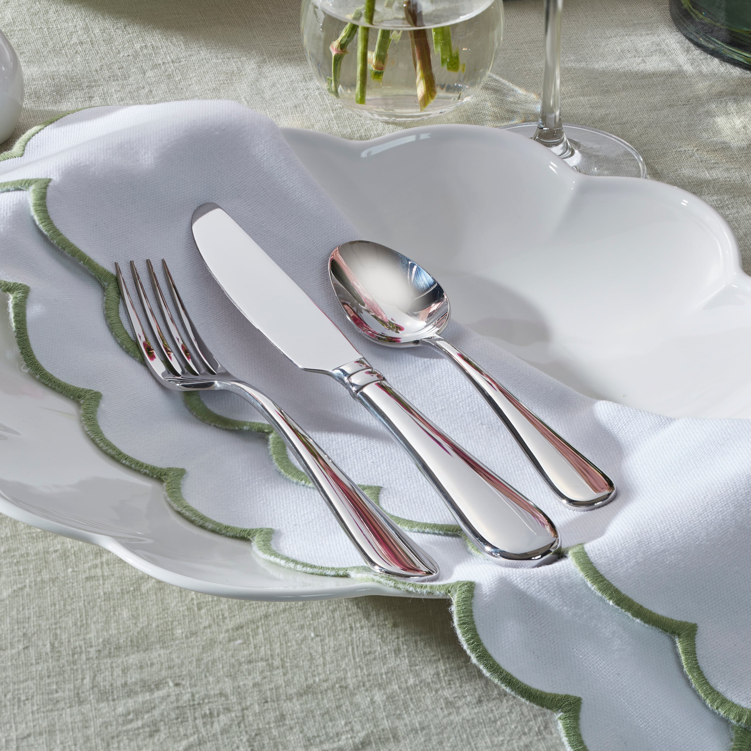 Lenox Heritage Lenox Heritage Studio 1414 24-Piece Flatware Set - Image 11