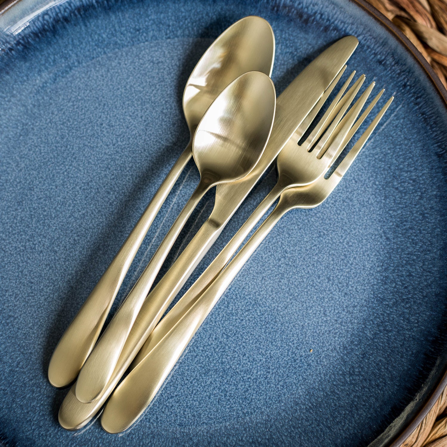 Lenox Heritage Lenox Heritage Poet Champagne Satin 20-Piece Flatware Set
