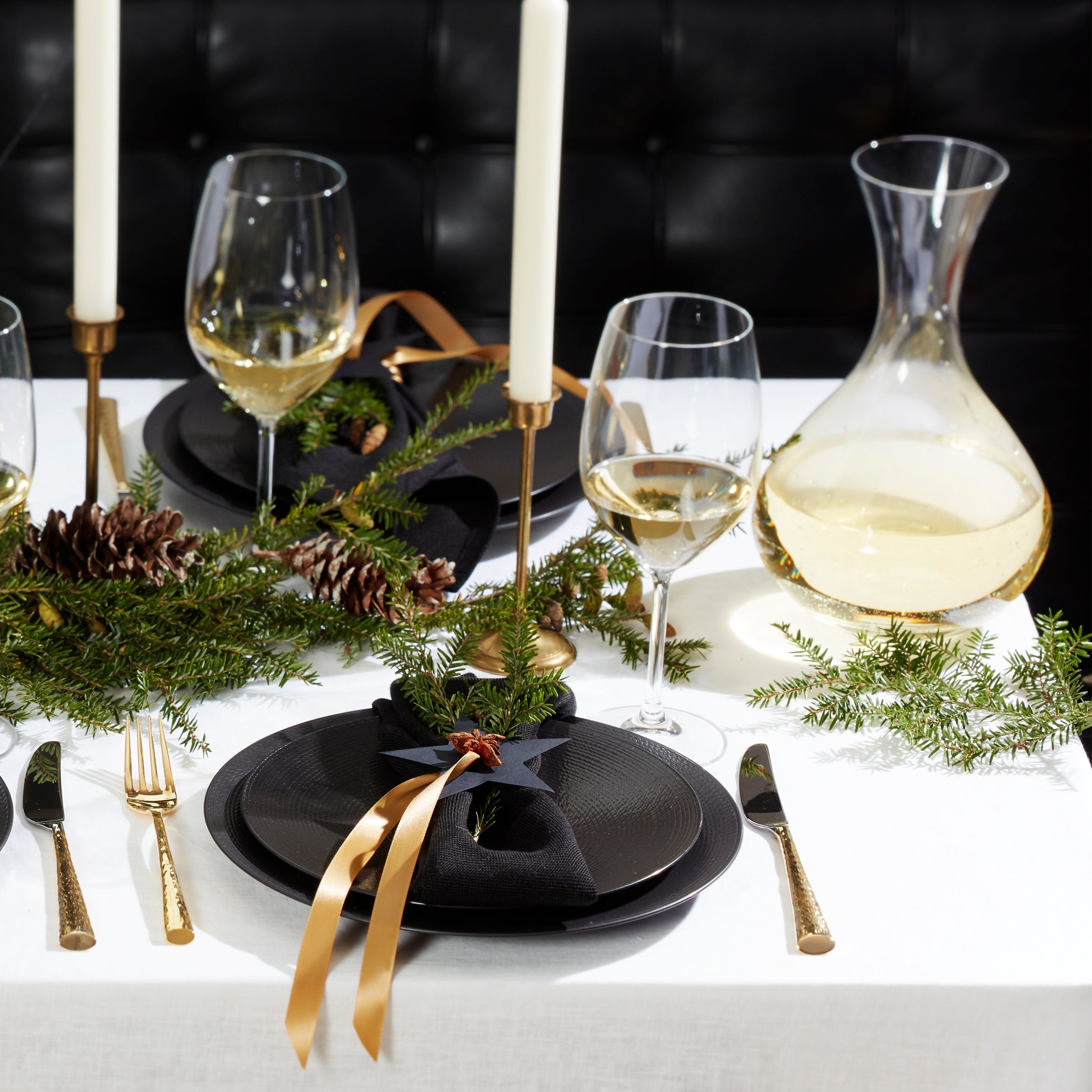 Lenox Heritage Lenox Heritage Tuscany Classics Decanter & Stemless Wine Glass Set - Image 3