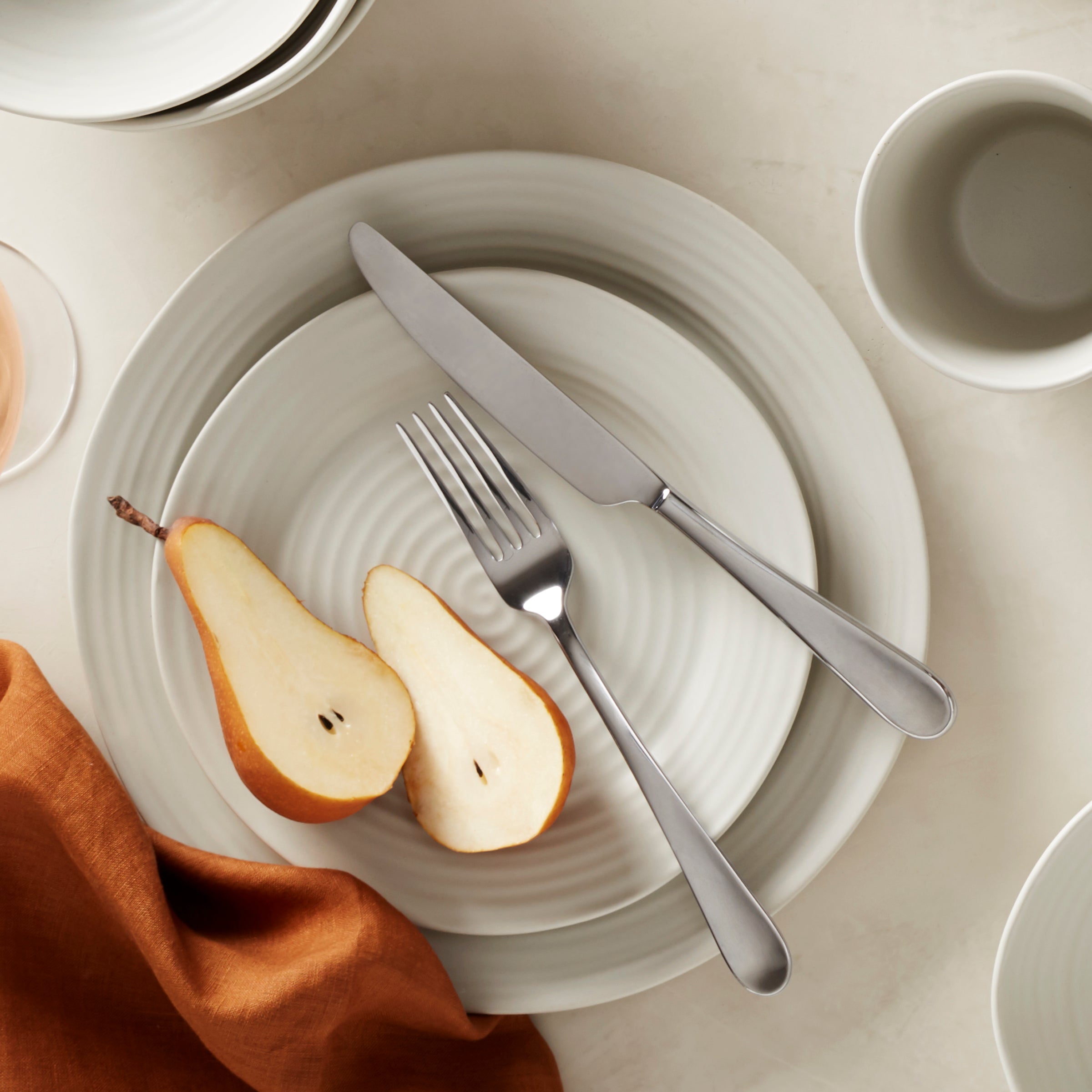Lenox Heritage Lenox Heritage Grant 20-Piece Flatware Set - Image 2