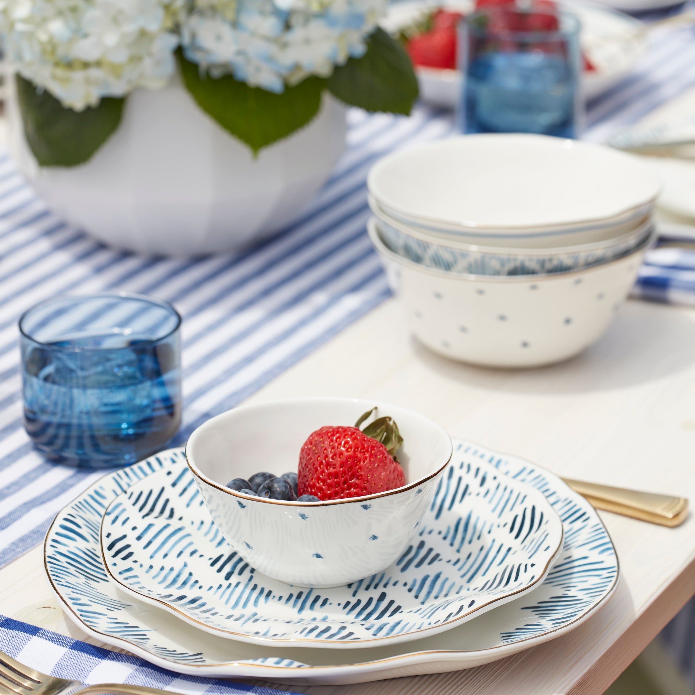 Lenox Heritage Lenox Heritage Blue Bay 12-Piece Dinnerware Set - Image 3