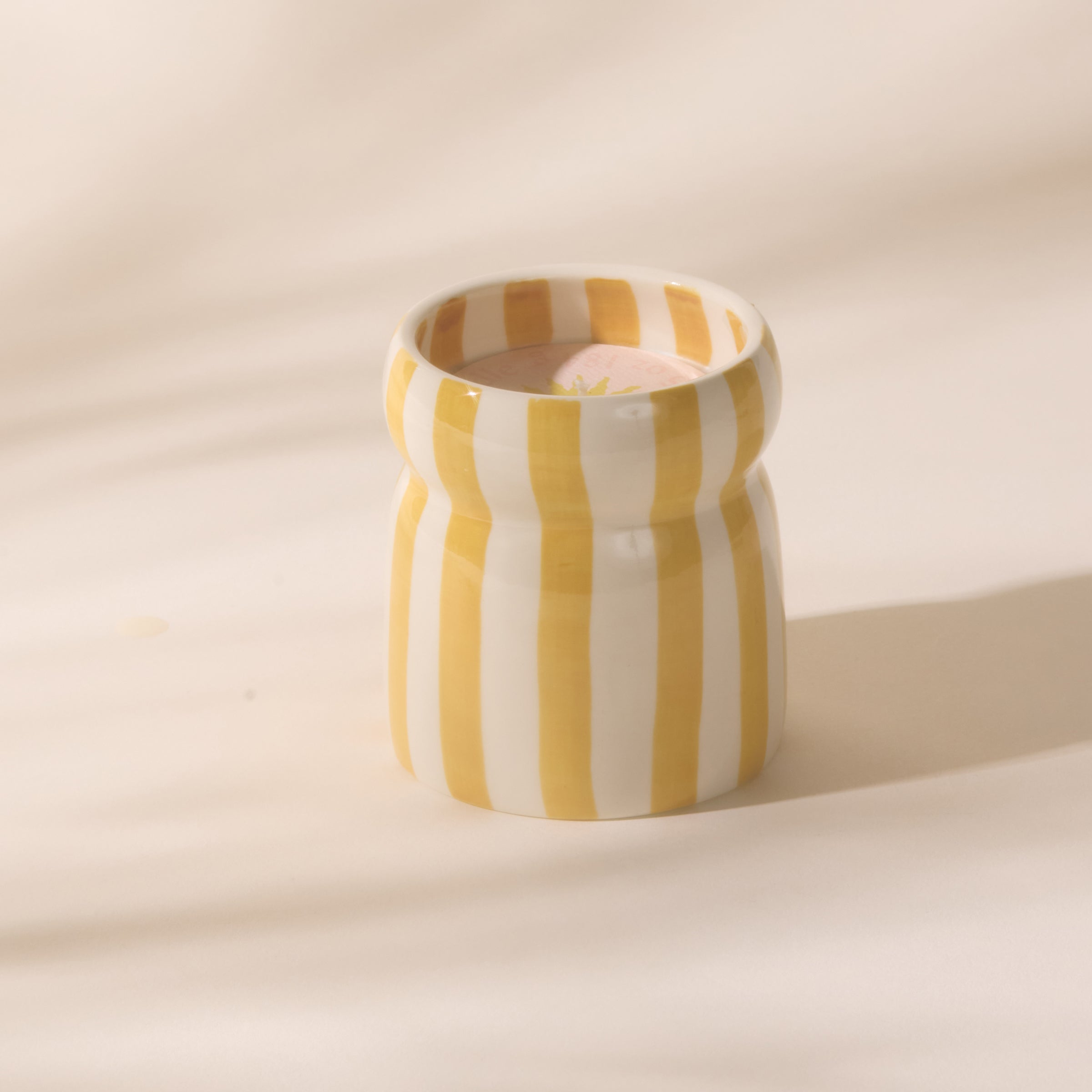 Lenox Heritage Lenox Heritage Cabana Gold Coast 6.5oz Candle - Image 2