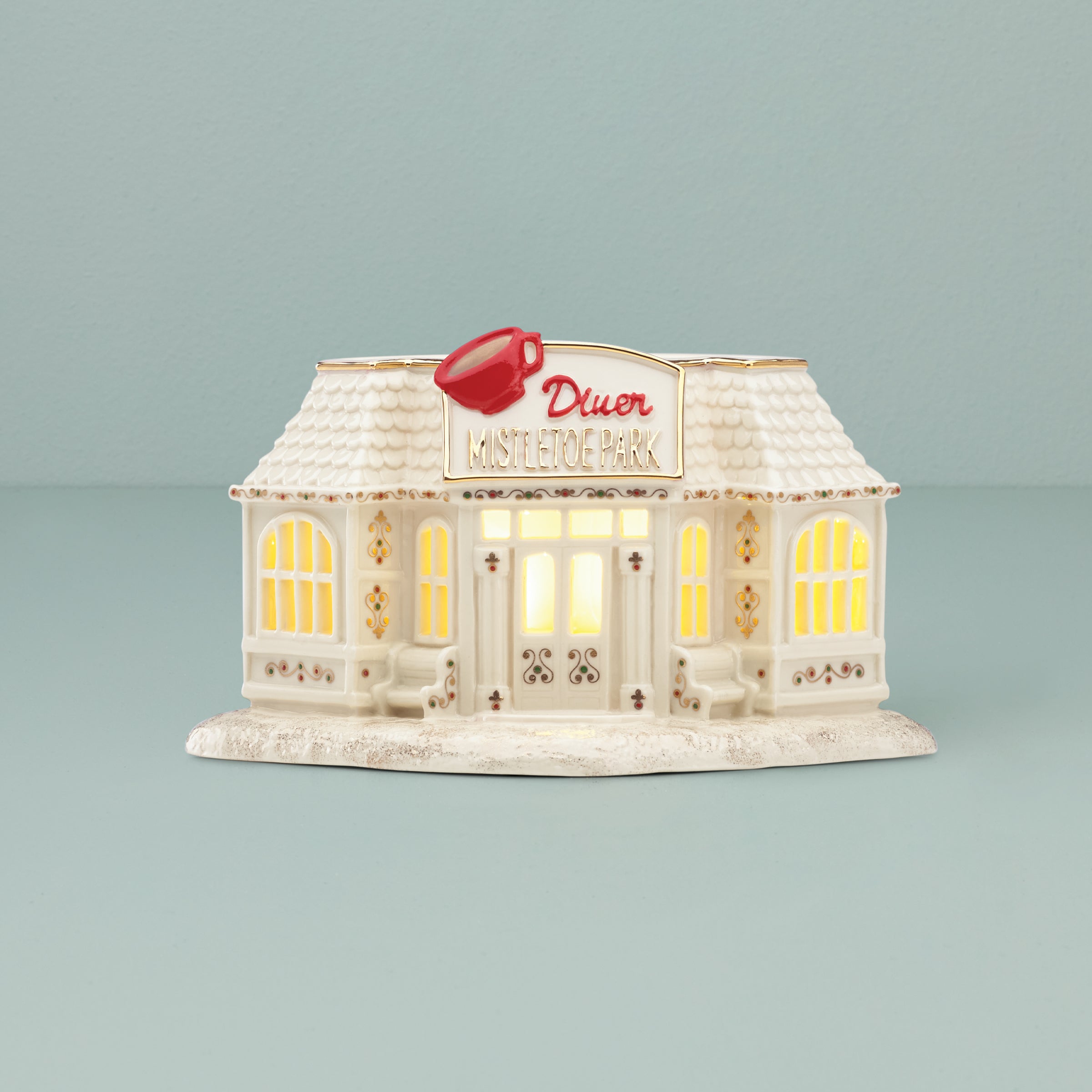 Lenox Heritage Lenox Heritage Mistletoe Park Lit Diner Figurine