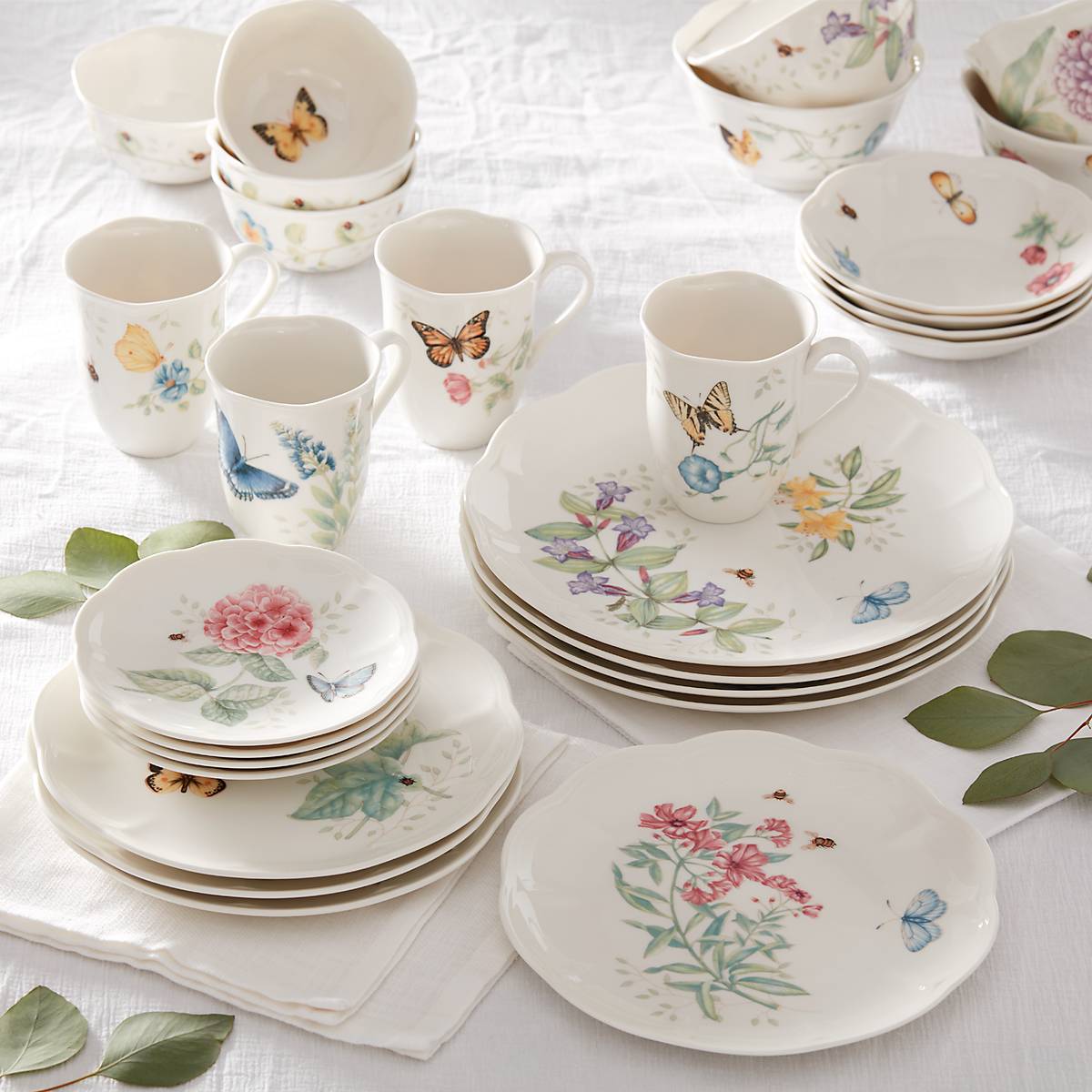 Lenox Heritage Lenox Heritage Butterfly Meadow 28-Piece Dinnerware Set - Image 14