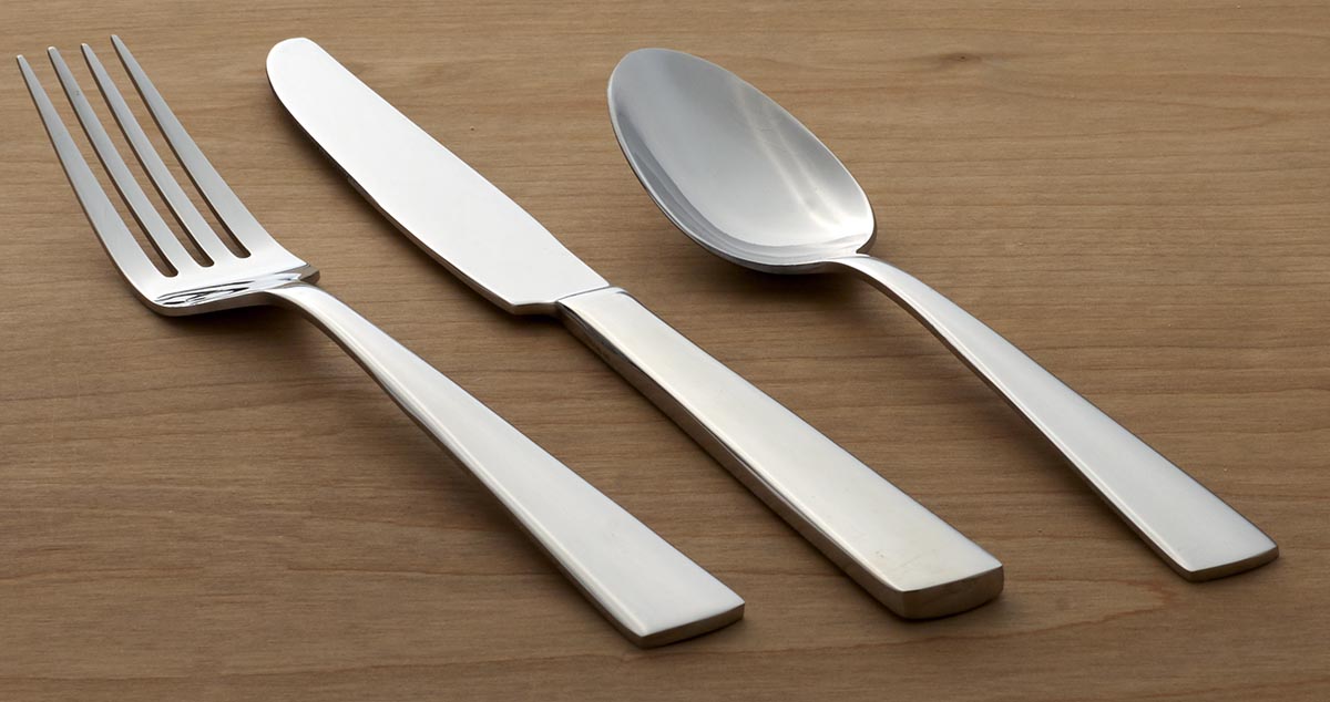 Lenox Heritage Lenox Heritage Nocha Satin 20-Piece Flatware Set - Image 2