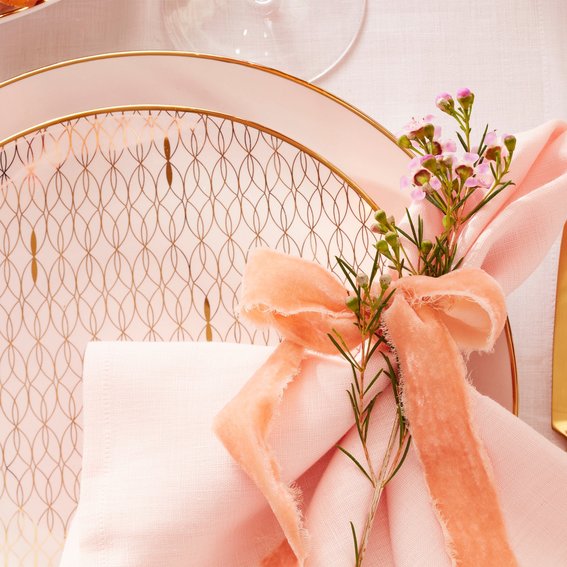 Lenox Heritage Lenox Heritage Trianna Blush 12-Piece Dinnerware Set - Image 6