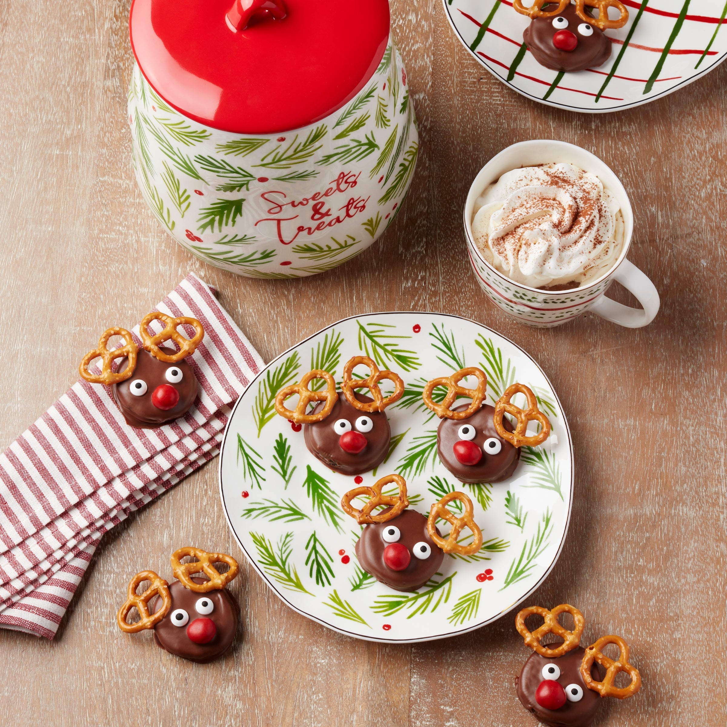 Lenox Heritage Lenox Heritage Bayberry 12-Piece Dessert Set - Image 7