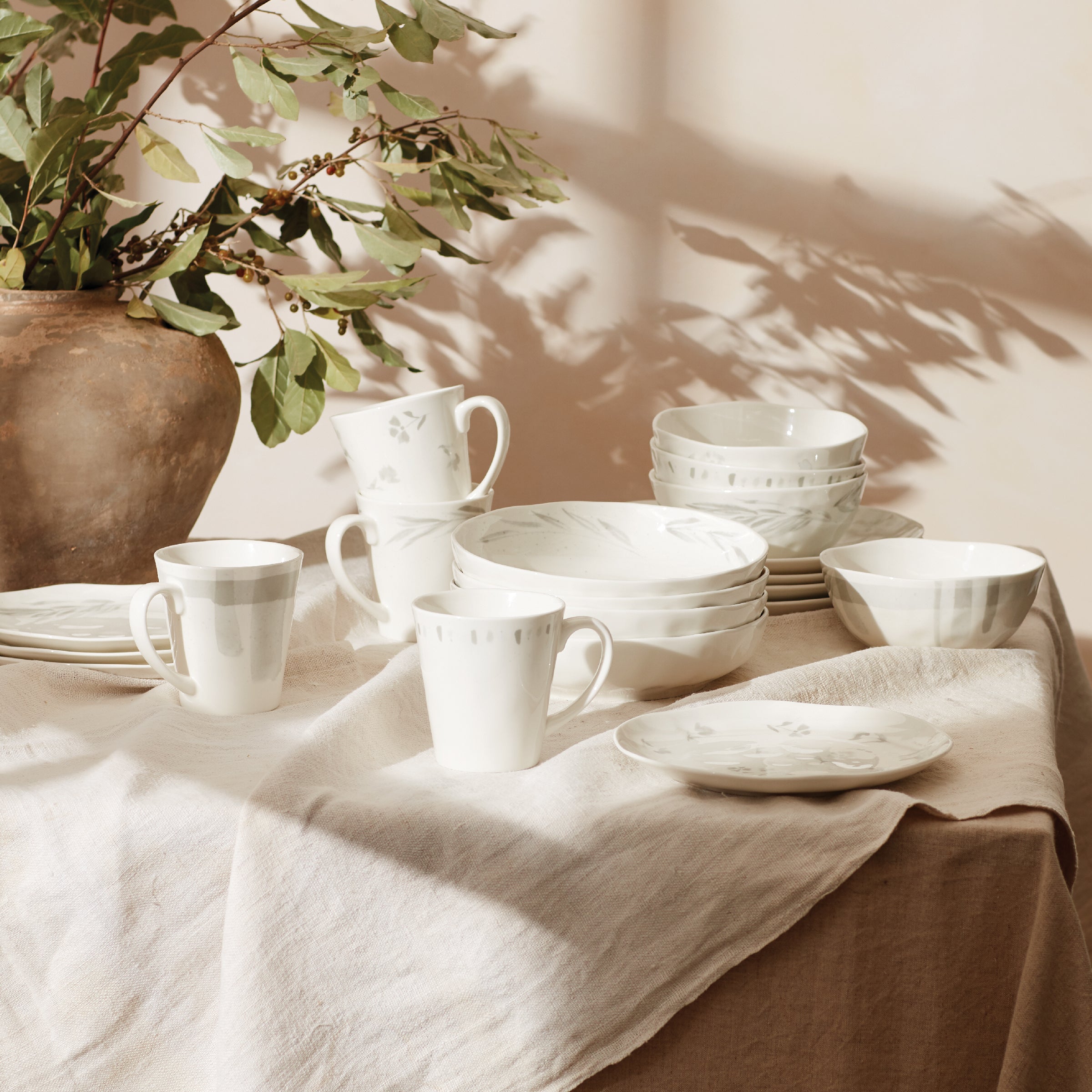 Lenox Heritage Lenox Heritage Oyster Bay 12-Piece Dinnerware Set - Image 14