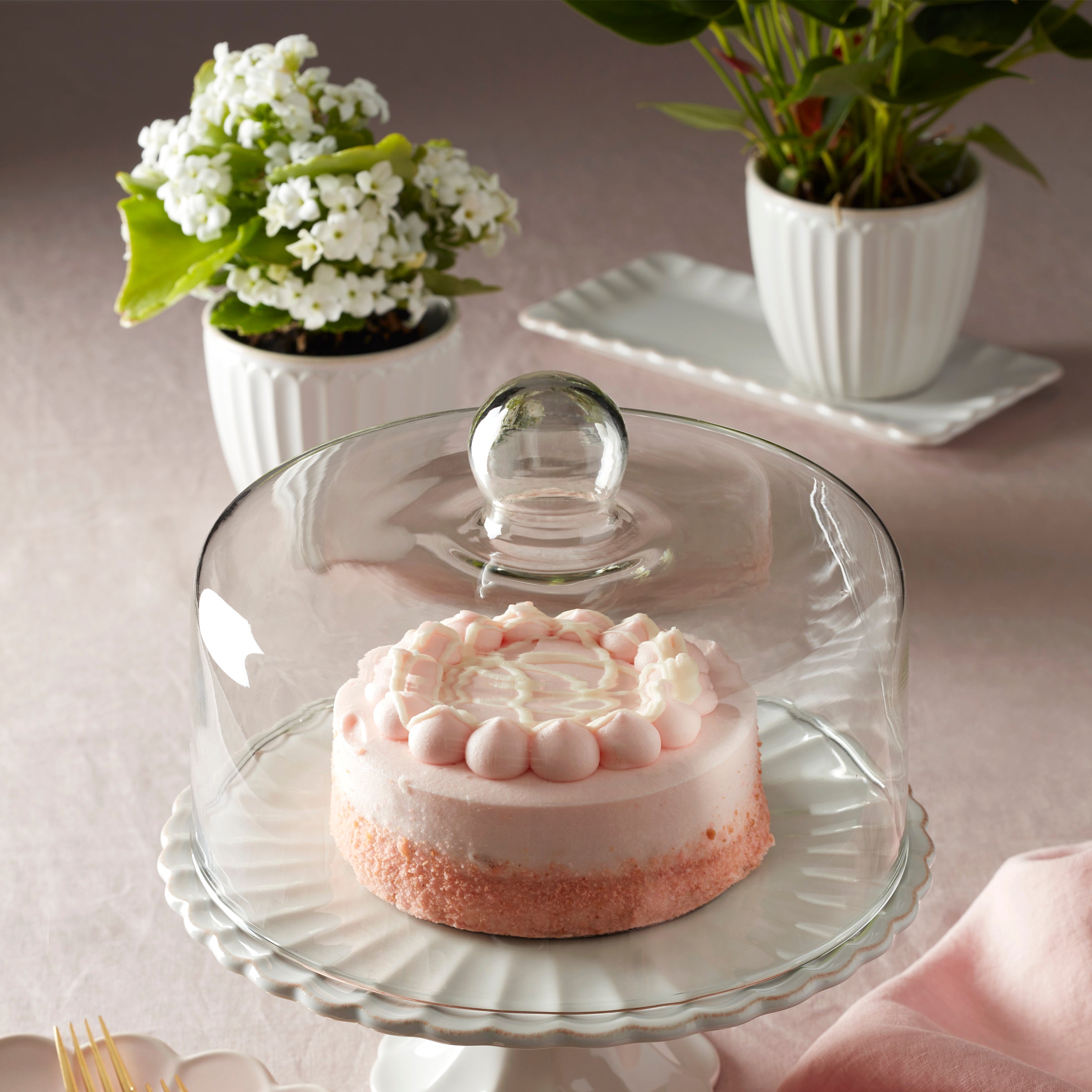 Lenox Heritage Lenox Heritage French Perle Scallop White 3-Piece Herb Pot Set - Image 3