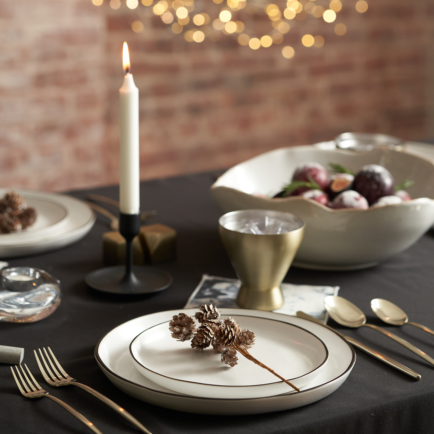 Lenox Heritage Lenox Heritage Gaze Champagne Satin 20-Piece Flatware Set - Image 6