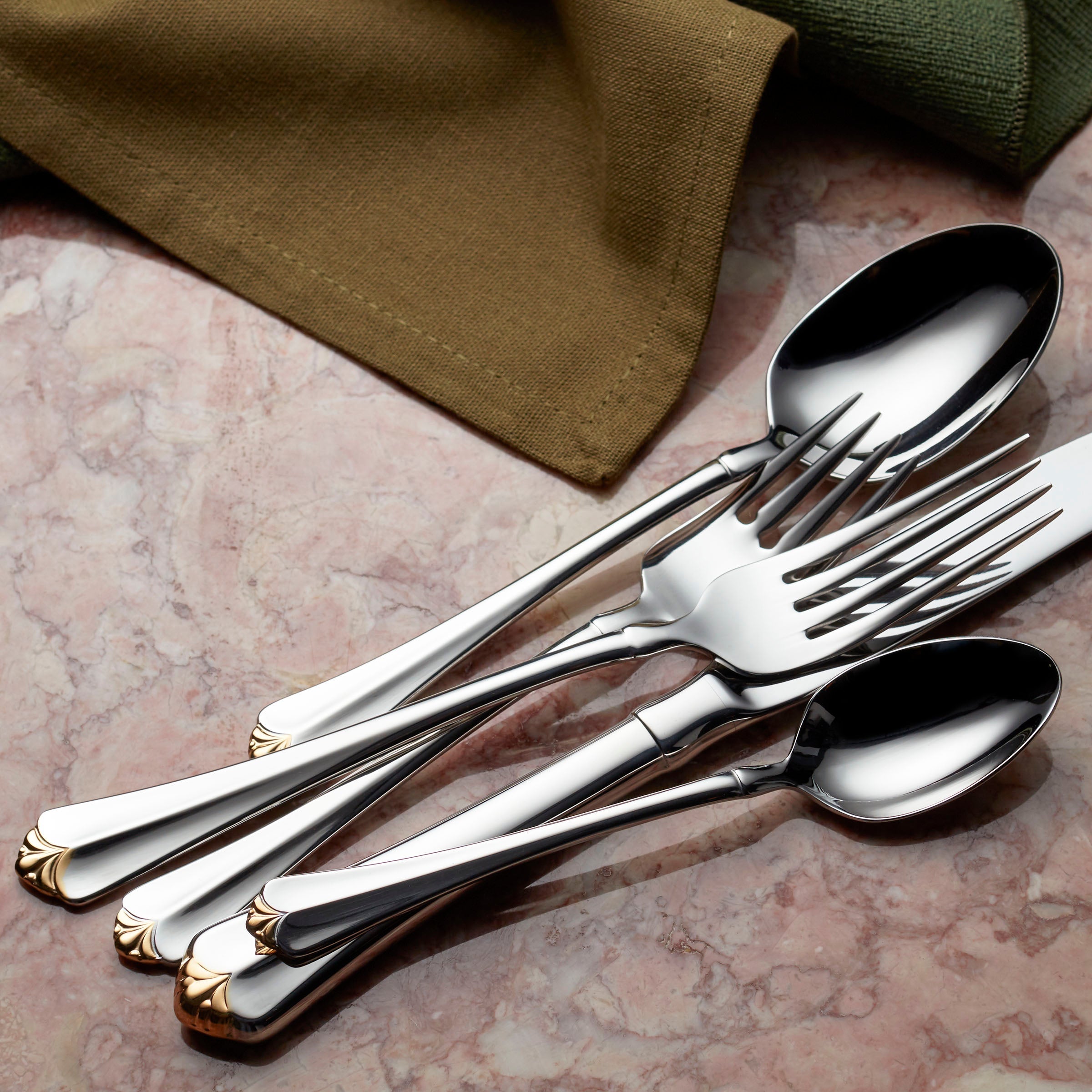 Lenox Heritage Lenox Heritage Golden Juilliard 20-Piece Flatware Set - Image 2