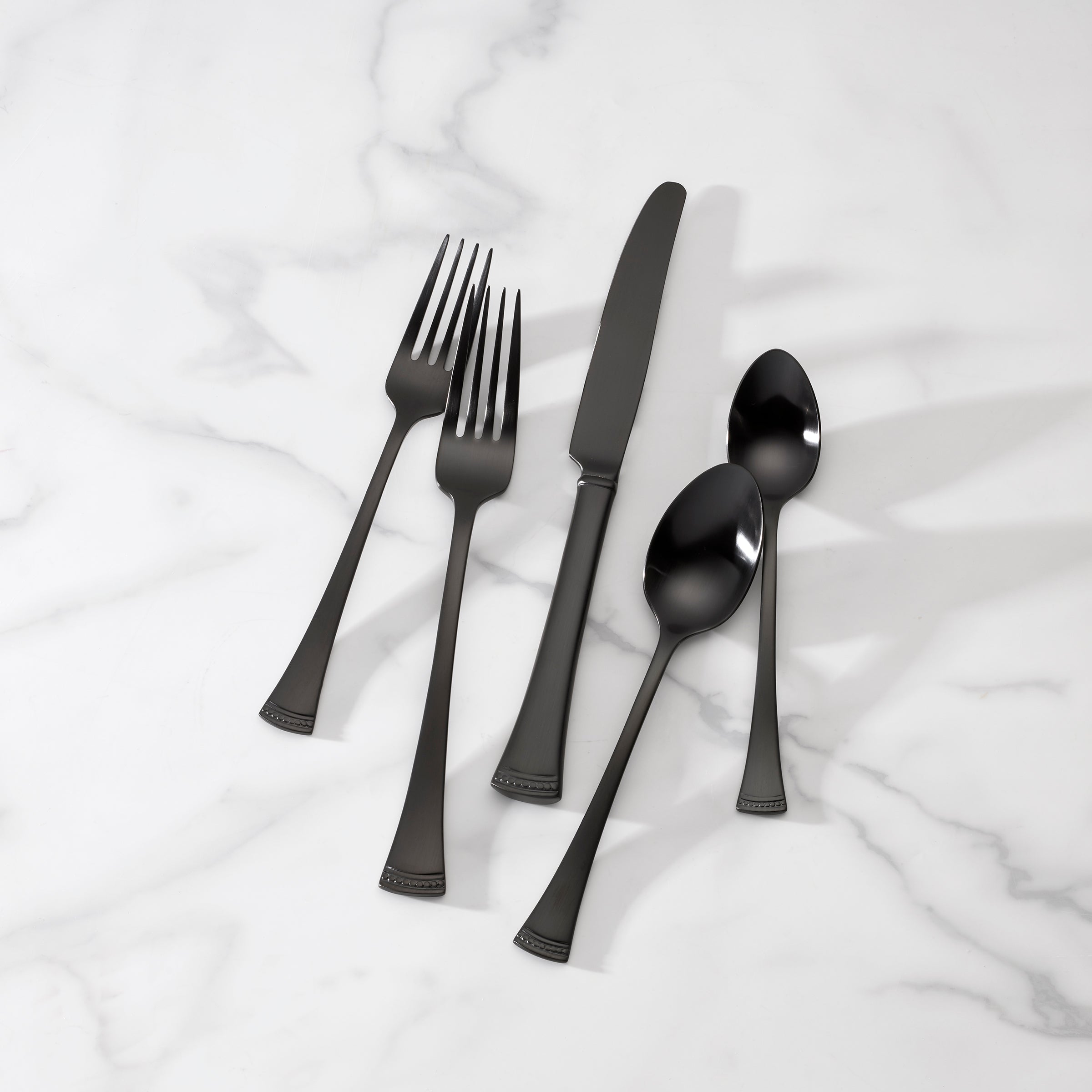 Lenox Heritage Lenox Heritage Portola Black Satin 20-Piece Flatware Set