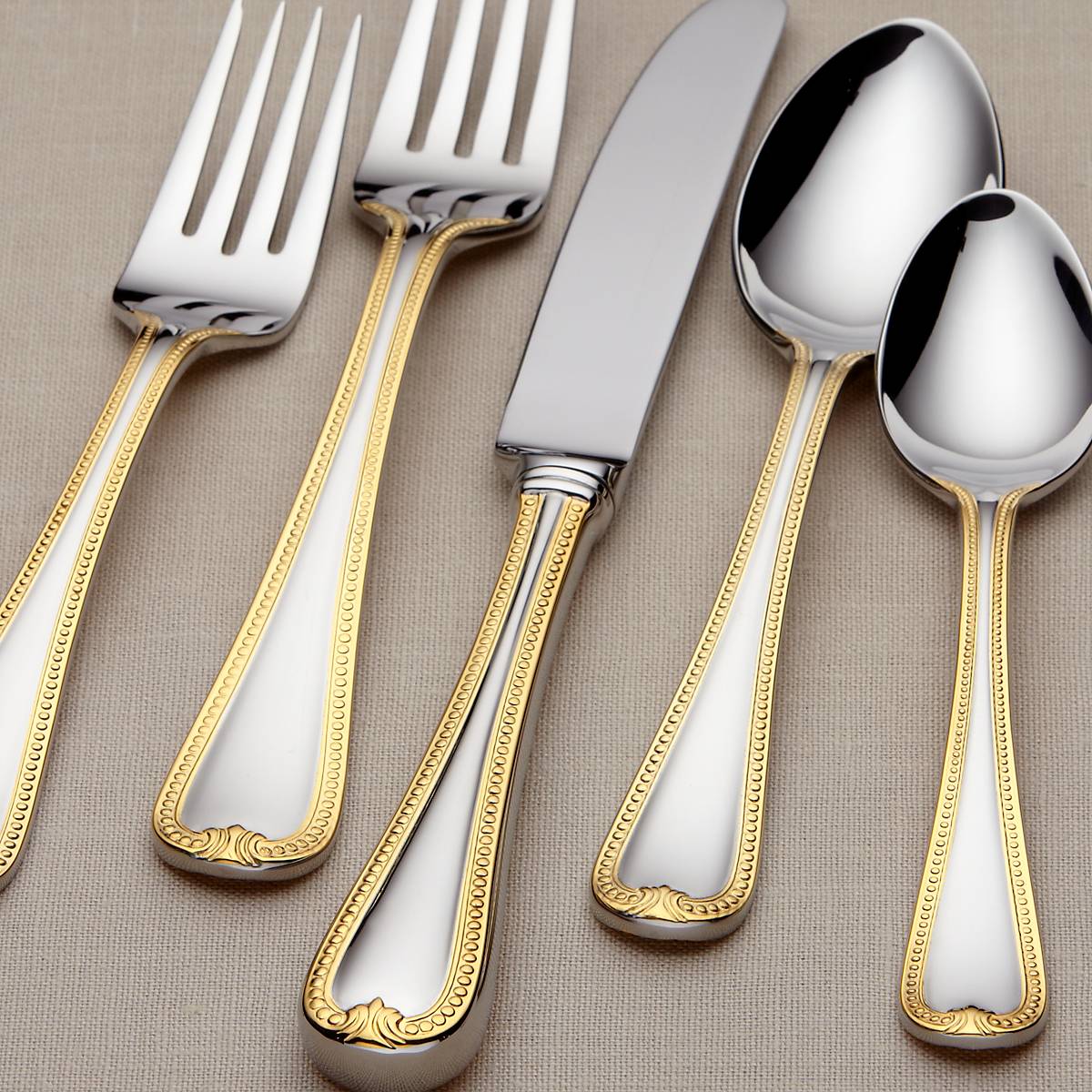 Lenox Heritage Lenox Heritage Vintage Jewel Gold 5-Piece Place Setting - Image 4