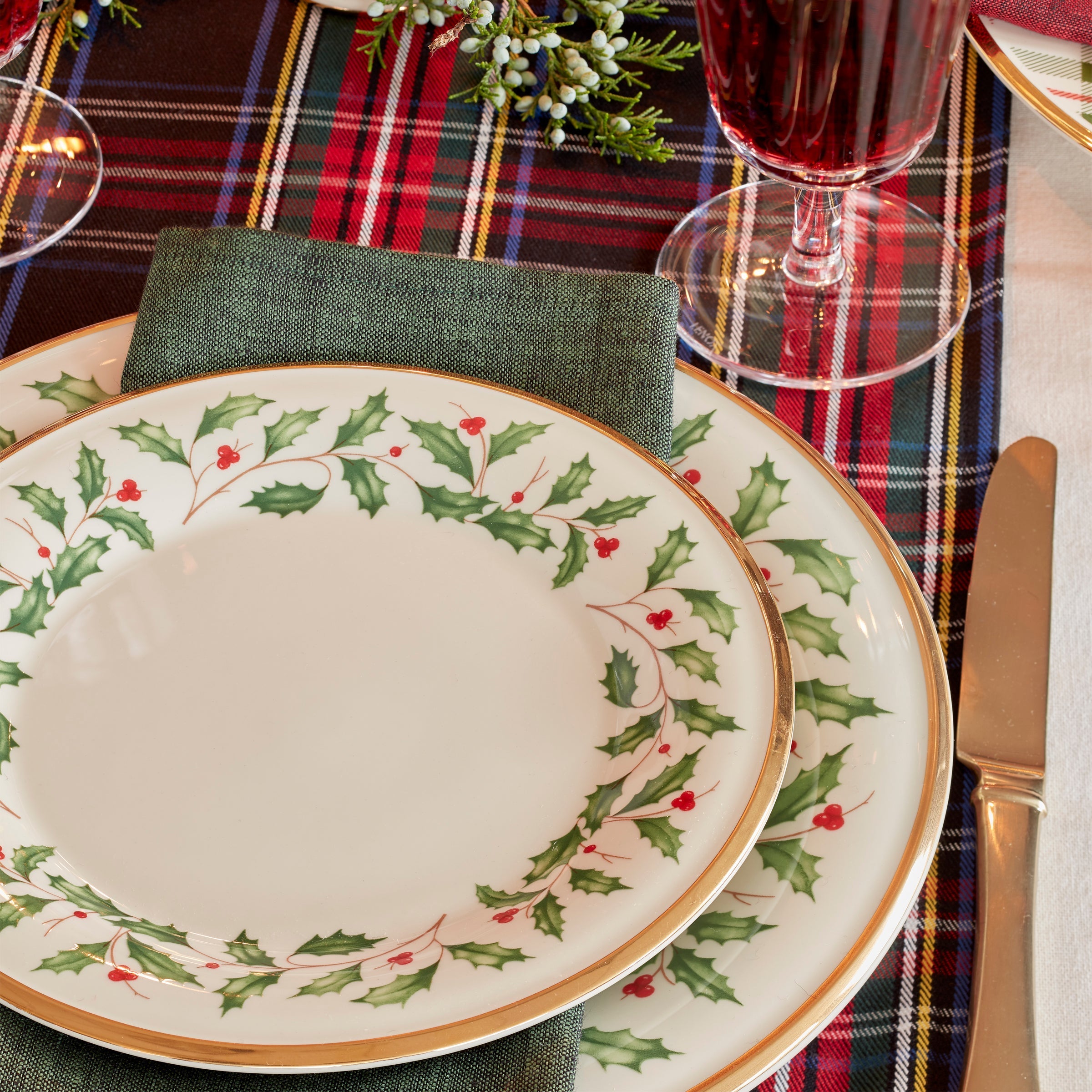 Lenox Heritage Lenox Heritage Holiday 5-Piece Place Setting - Image 2