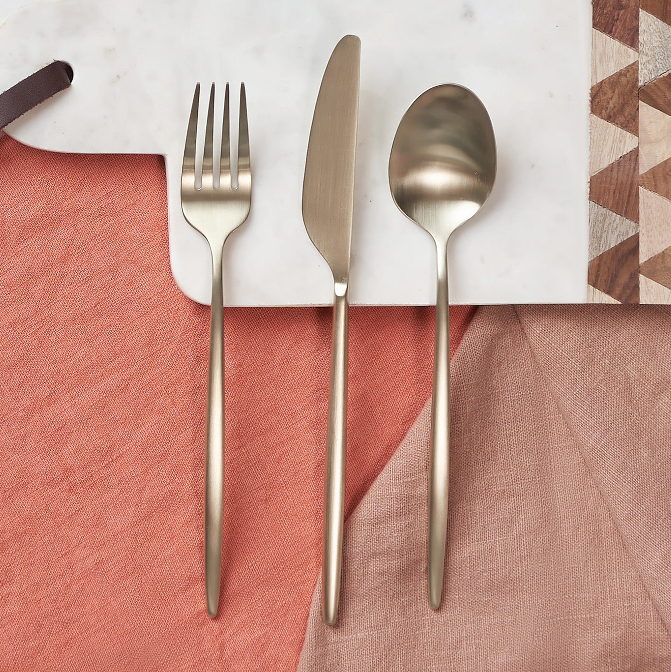 Lenox Heritage Lenox Heritage Gaze Champagne Satin 20-Piece Flatware Set - Image 4