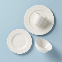 Lenox Heritage Lenox Heritage Opal Innocence Carved 4-Piece Place Setting