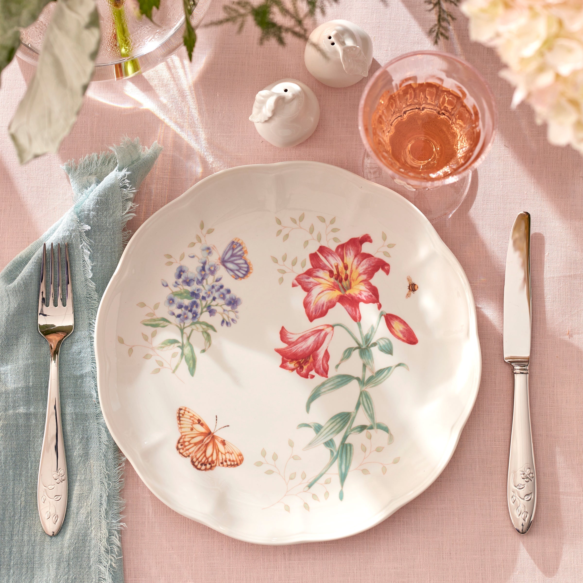 Lenox Heritage Lenox Heritage Butterfly Meadow 18-Piece Dinnerware Set - Image 4