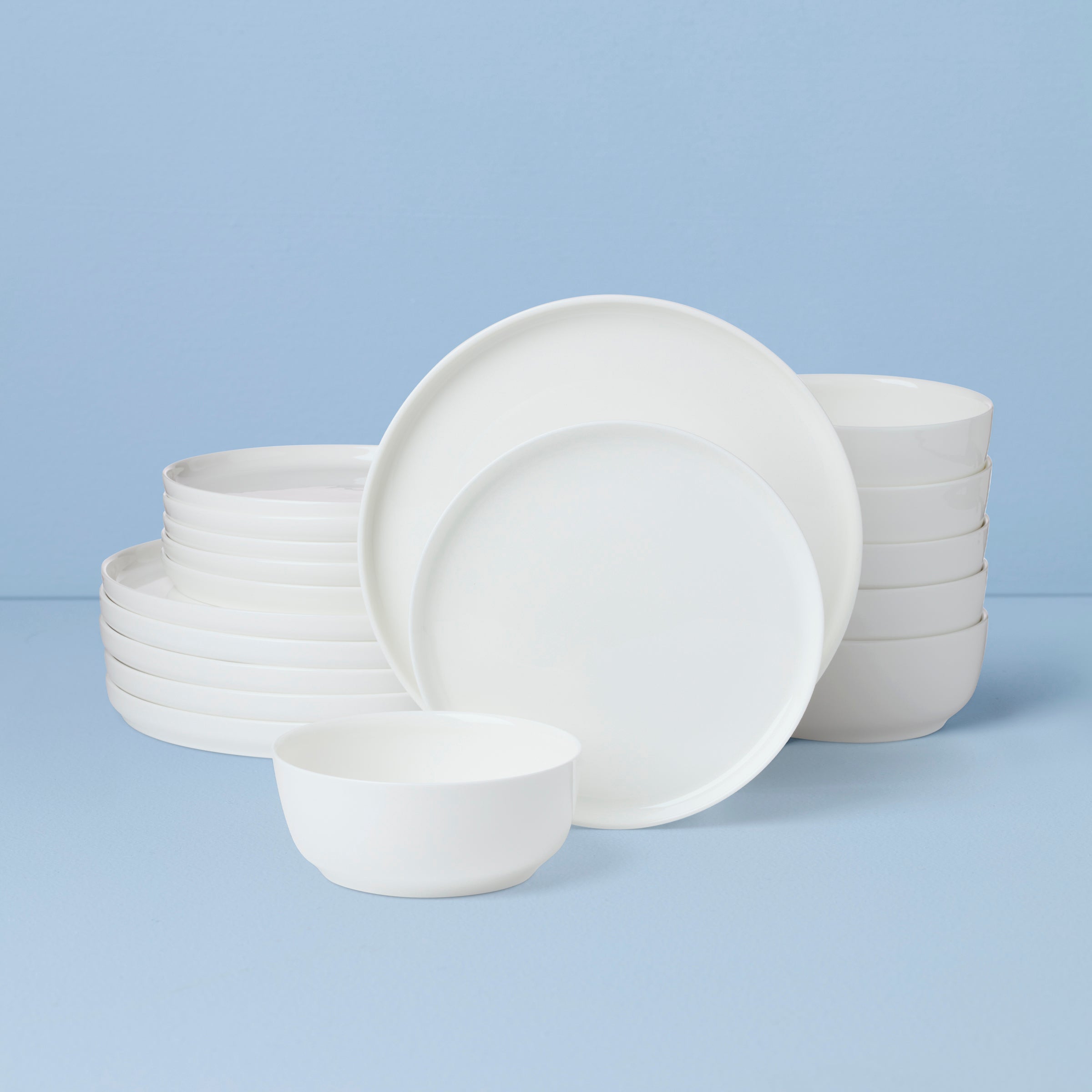 Lenox Heritage Lenox Heritage Modern White 18-Piece Dinnerware Set