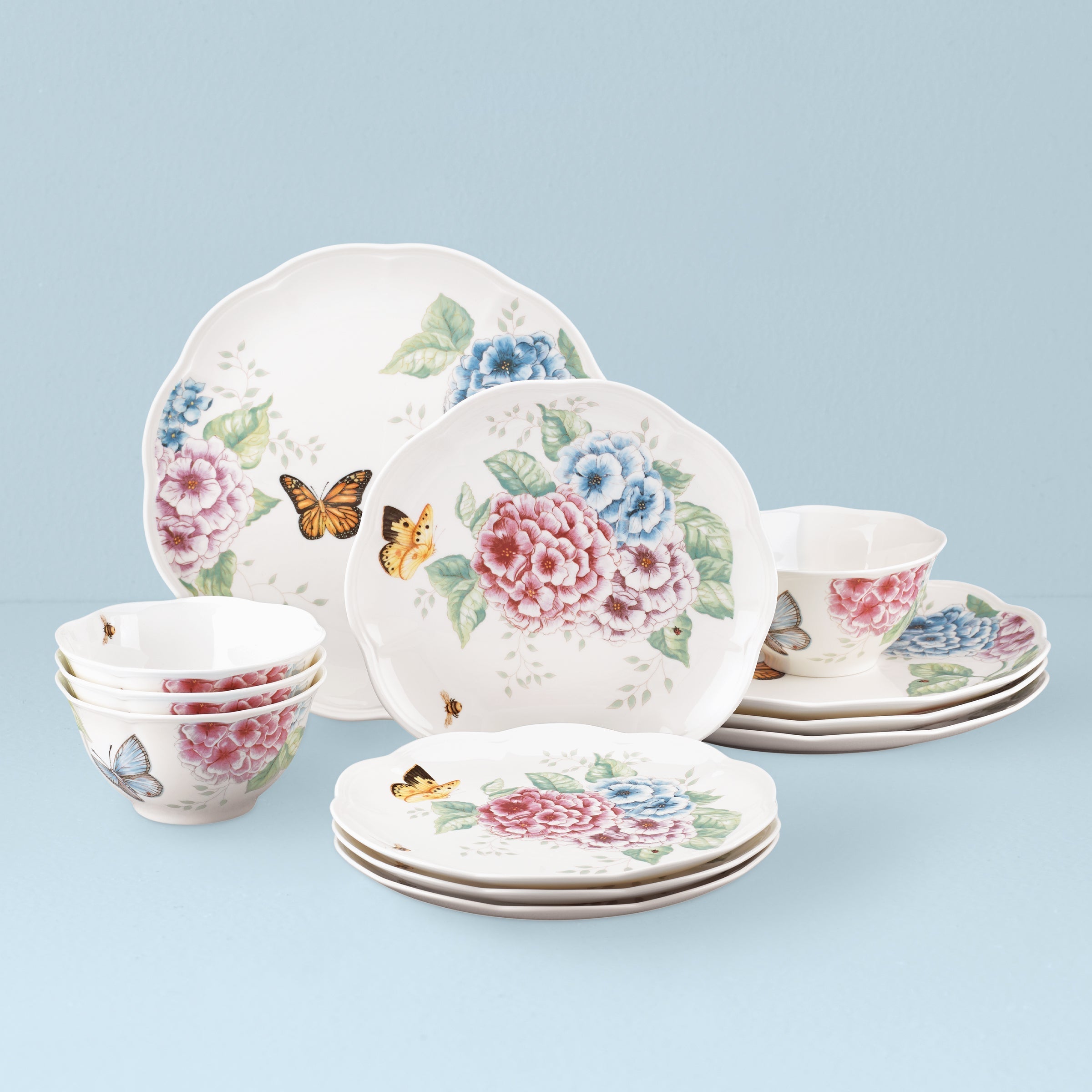Lenox Heritage Lenox Heritage Butterfly Meadow Hydrangea 12-Piece Dinnerware Set