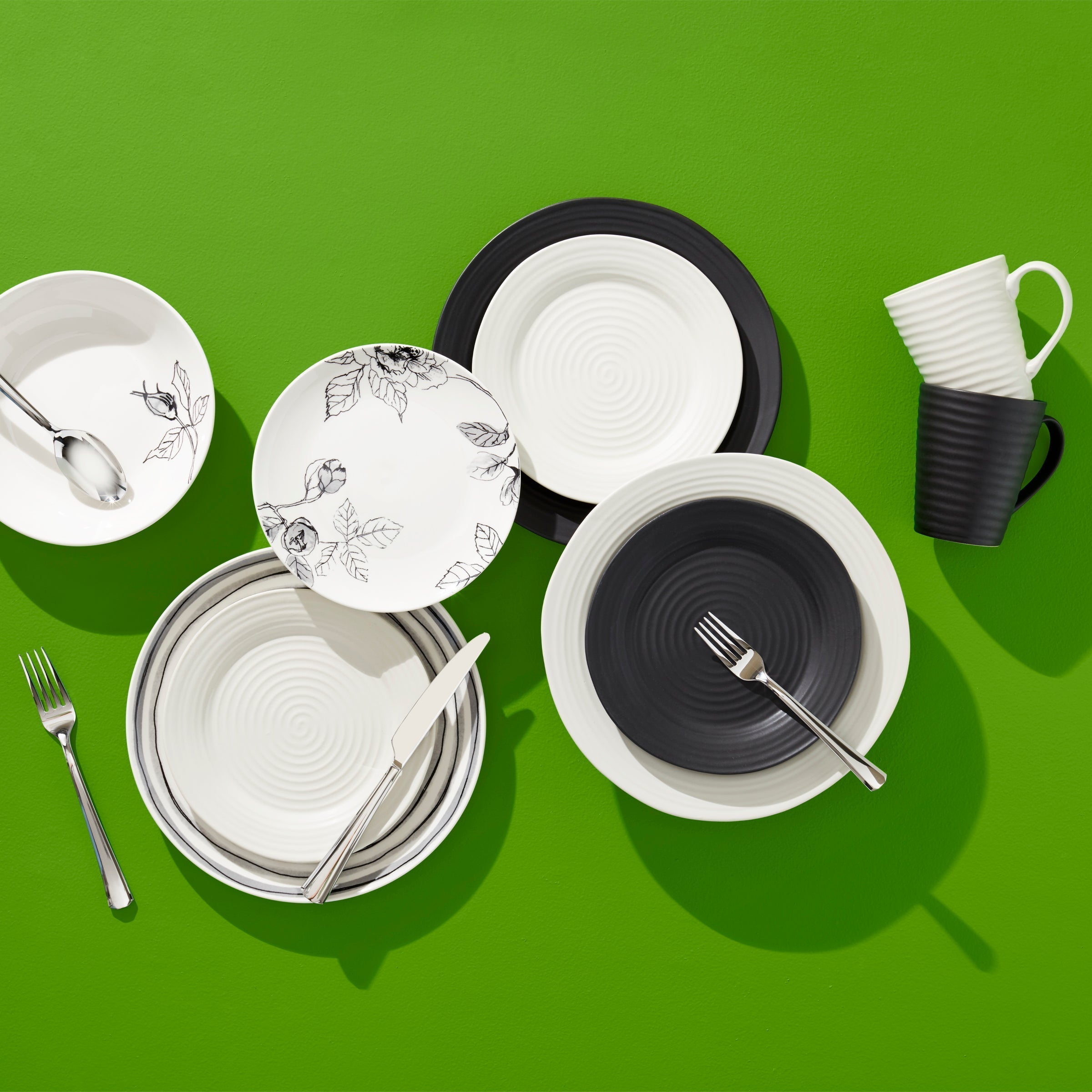 Lenox Heritage Lenox Heritage Bleeker 20-Piece Flatware Set - Image 5