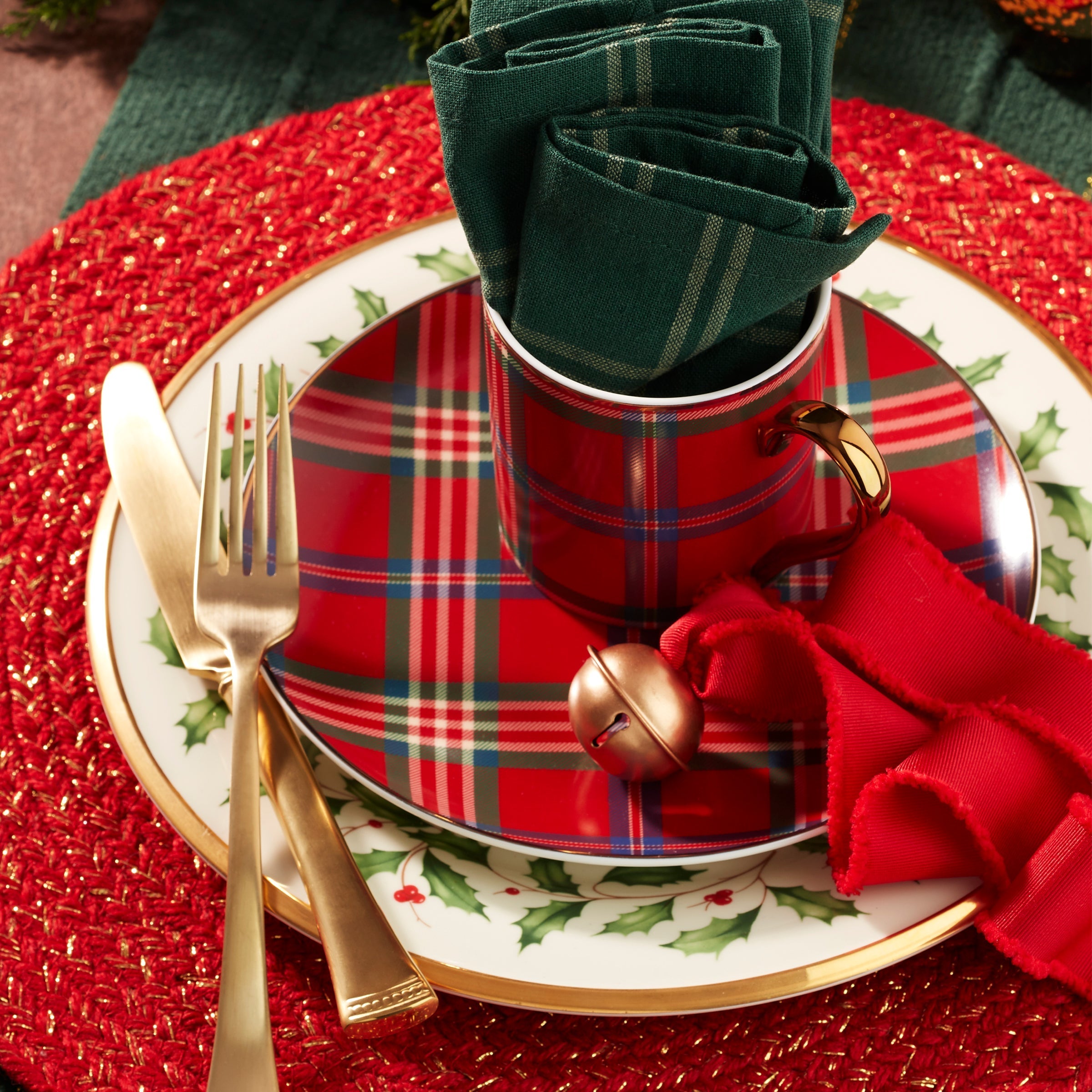 Lenox Heritage Lenox Heritage Holiday Red Tartan Accent Plates, Set of 4 - Image 3