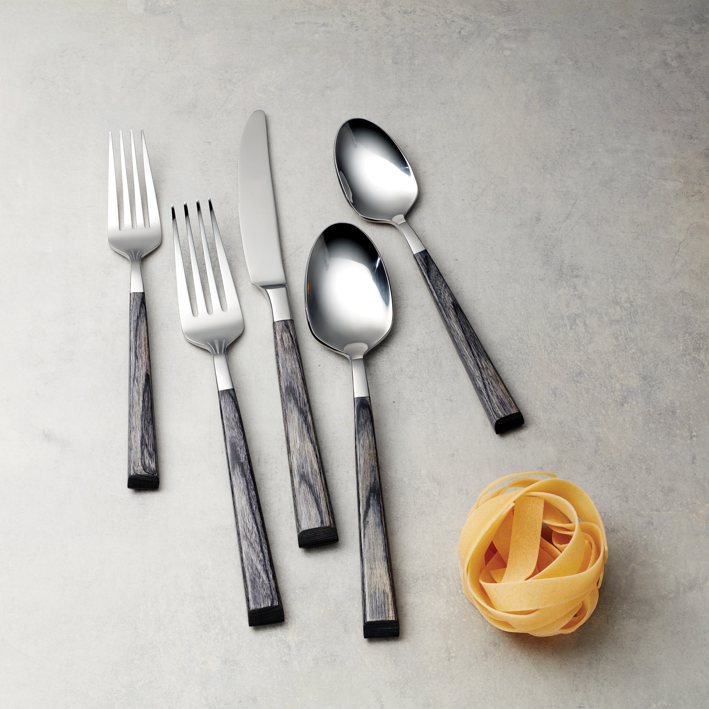 Lenox Heritage Lenox Heritage Coronado Charcoal 5-Piece Place Setting - Image 2