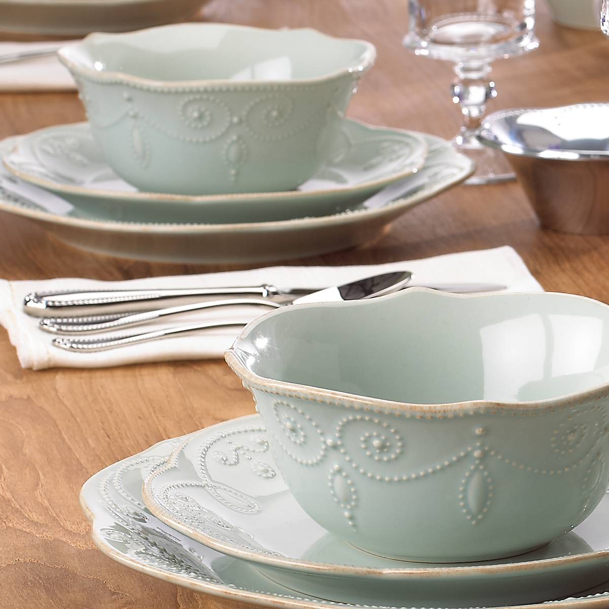 Lenox Heritage Lenox Heritage French Perle Ice Blue 4-Piece Place Setting - Image 4