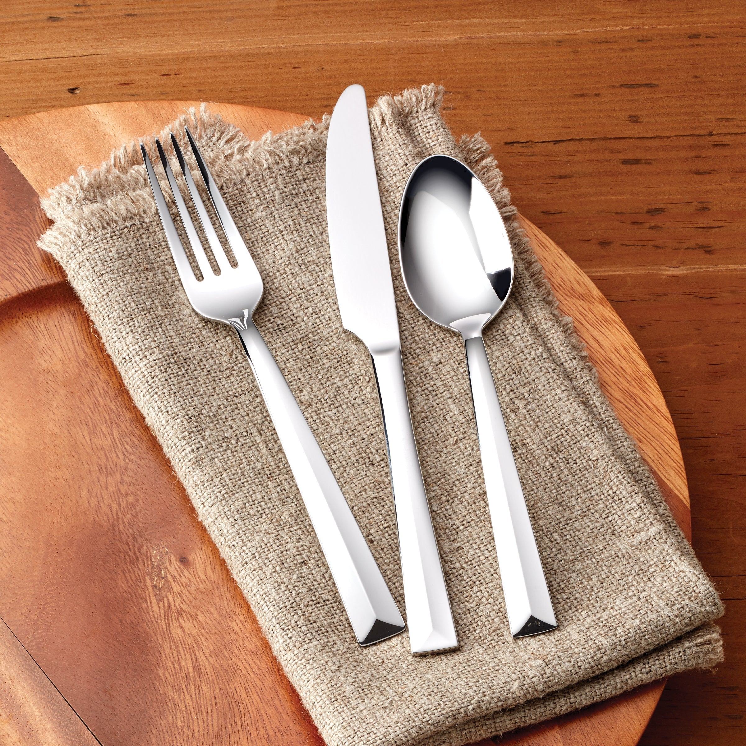 Lenox Heritage Lenox Heritage Moxie 20-Piece Flatware Set - Image 3