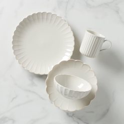 Lenox Heritage Lenox Heritage French Perle Scallop White 4-Piece Place Setting