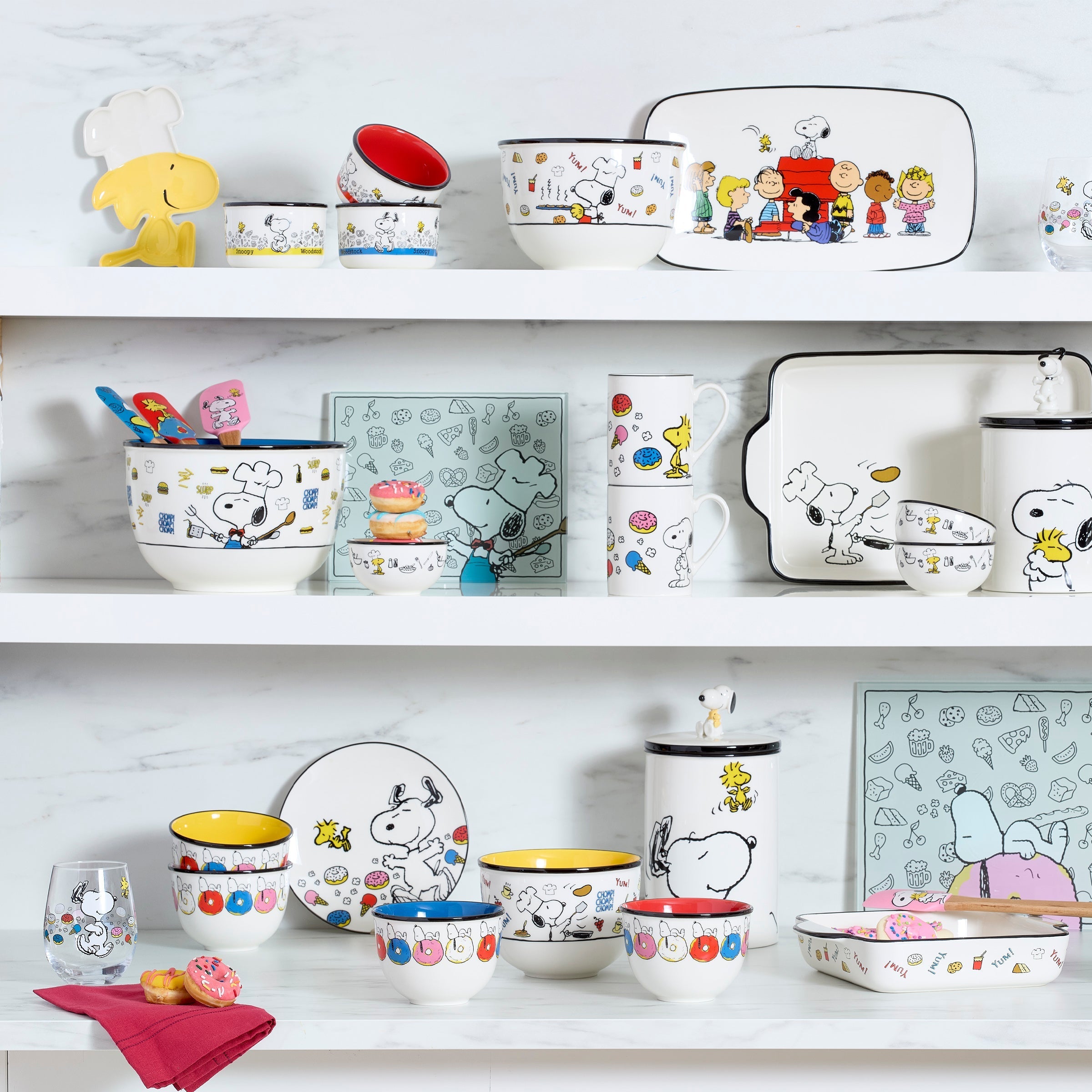 Lenox Heritage Lenox Heritage Chef Snoopy Mini Bowls, Set of 3 - Image 3