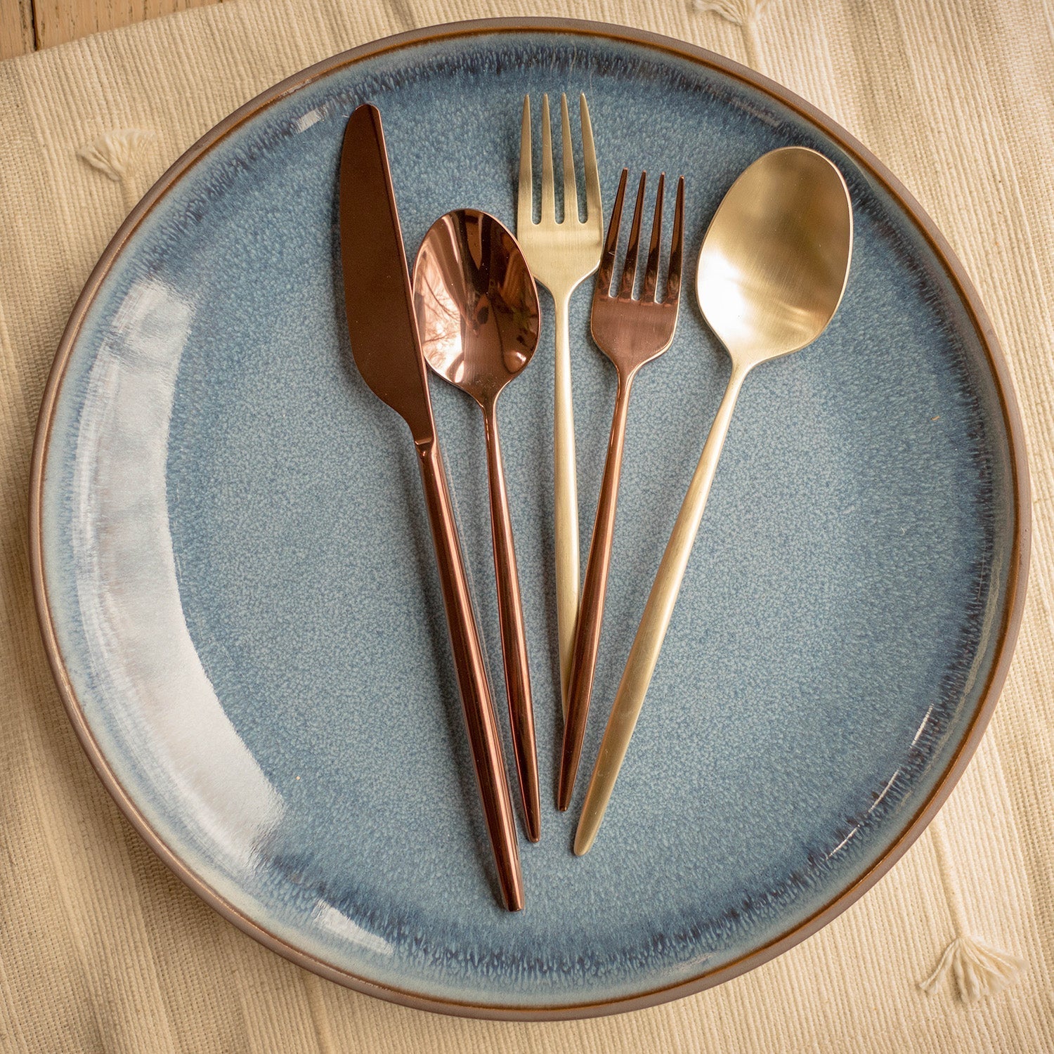 Lenox Heritage Lenox Heritage Gaze Copper Mirror 20-Piece Flatware Set - Image 2