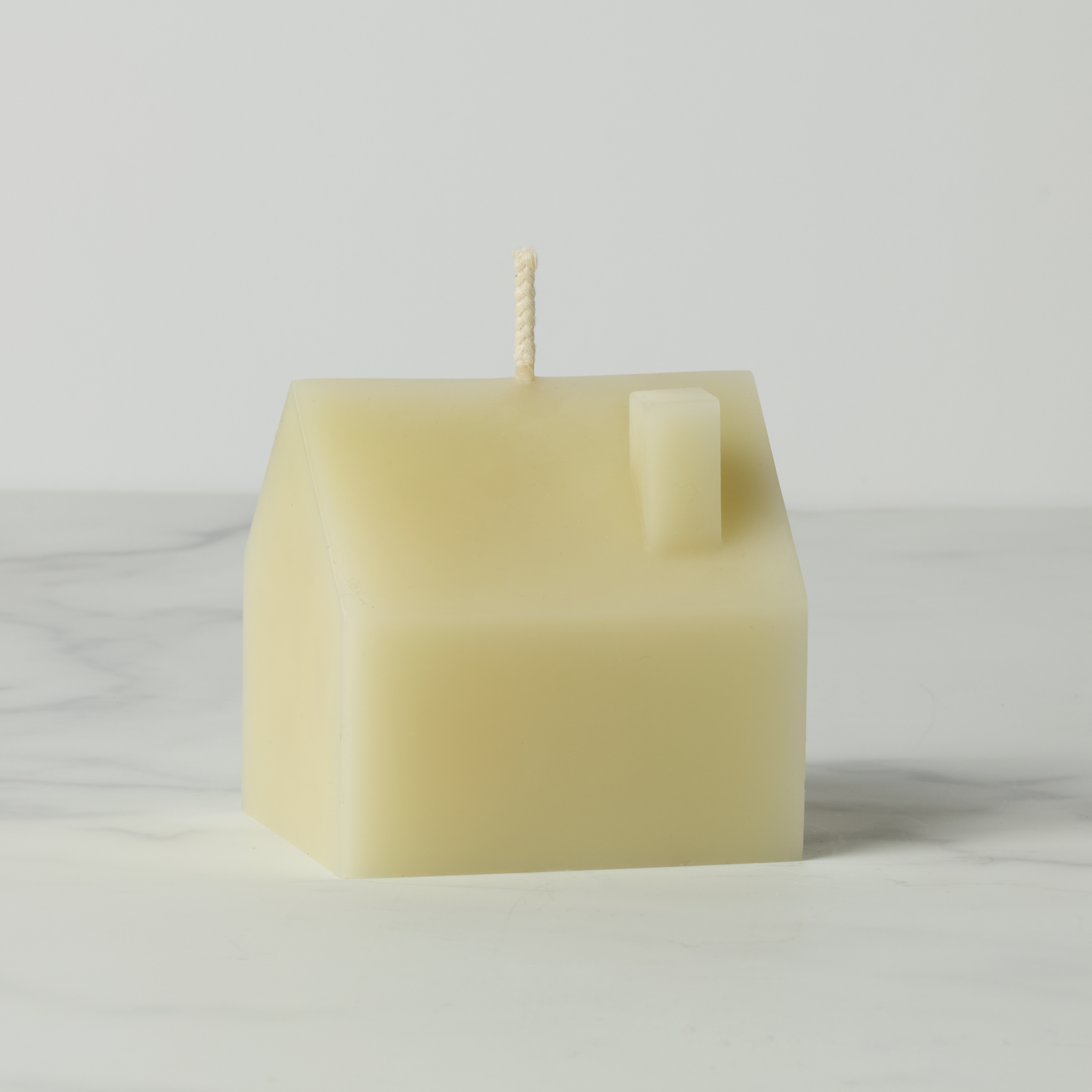 Lenox Heritage Lenox Heritage Iconic Cream Small House Candle - Image 2