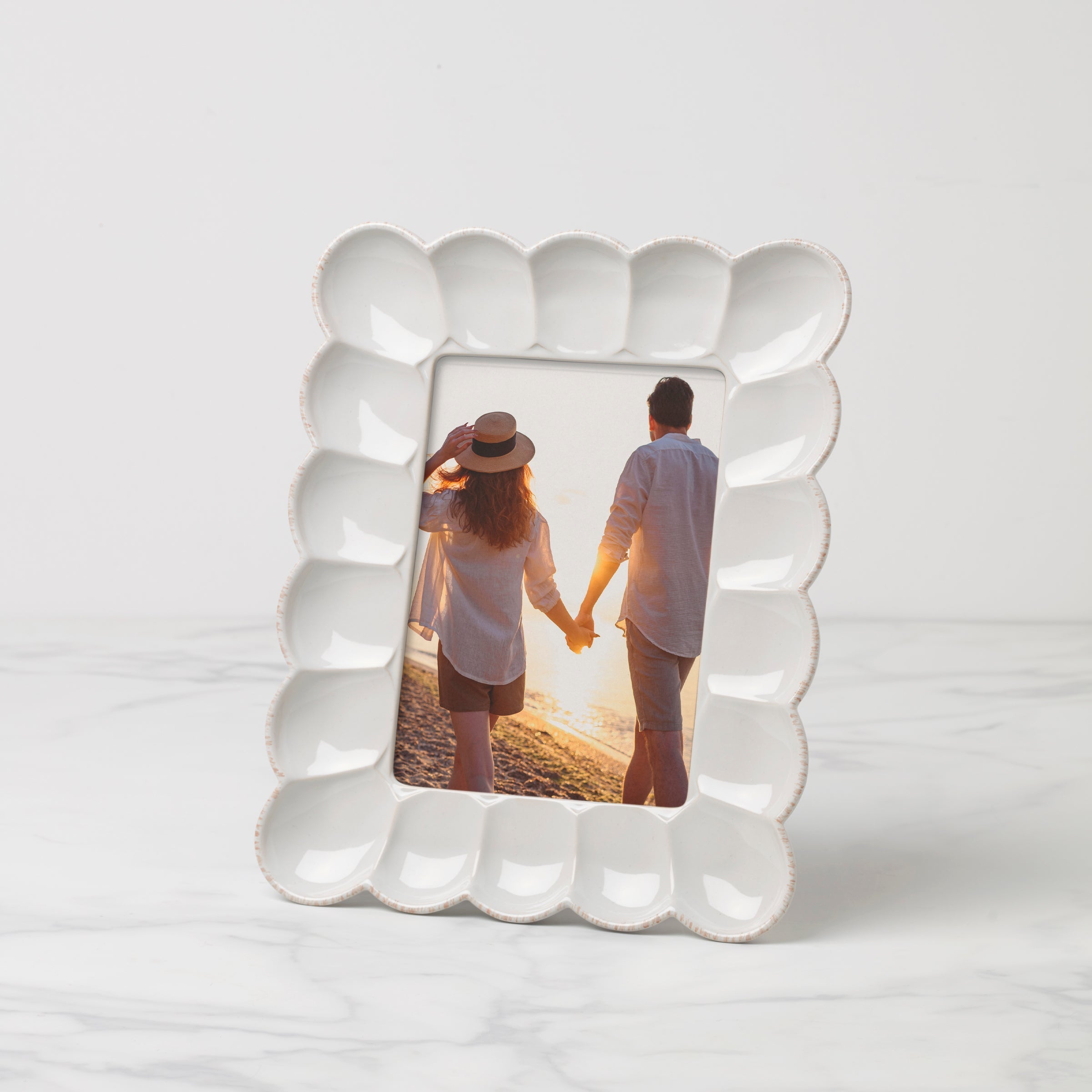 Lenox Heritage Lenox Heritage French Perle Scallop White 5x7 Photo Frame