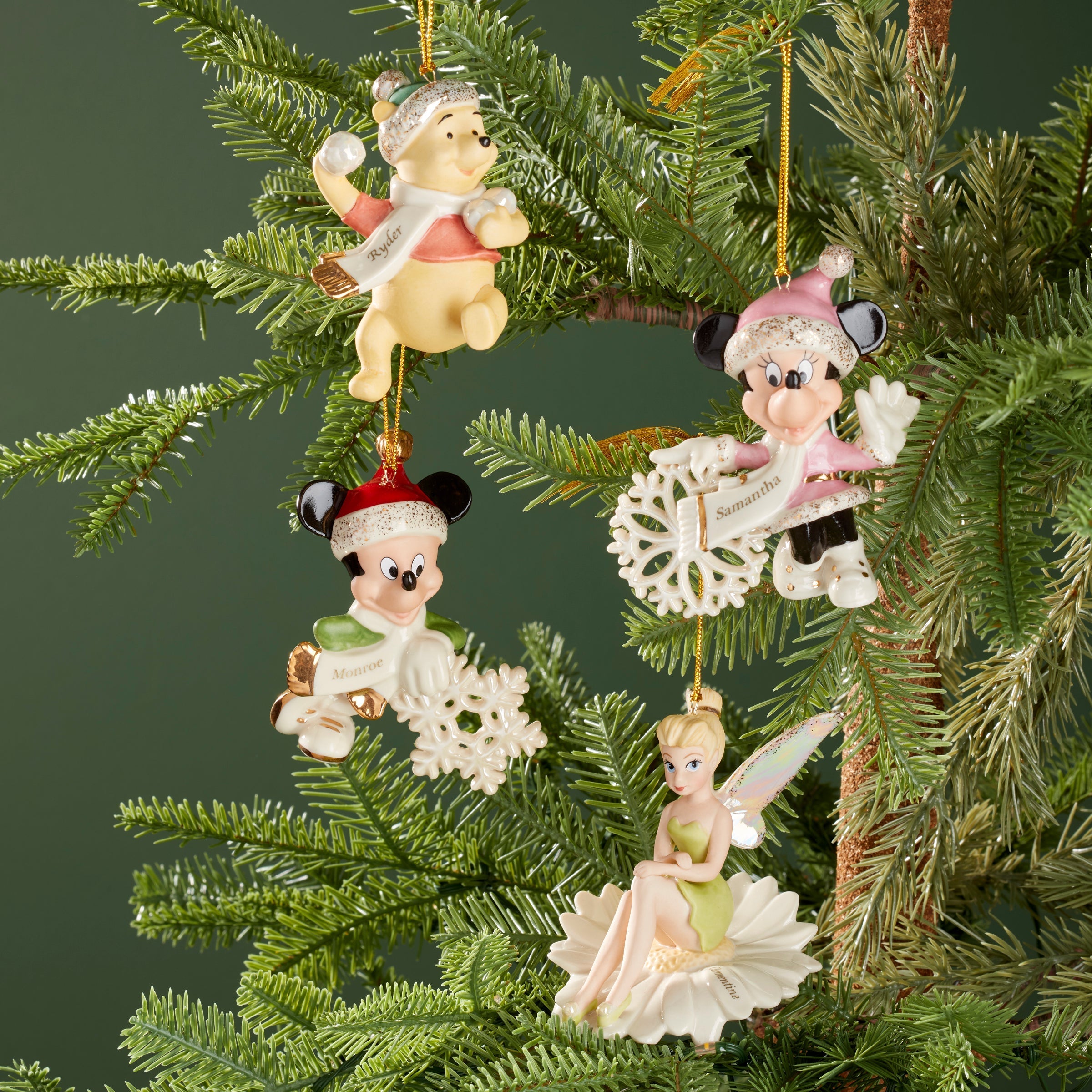 Lenox Heritage Lenox Heritage Personalized Pooh's Winter Fun Ornament - Image 3