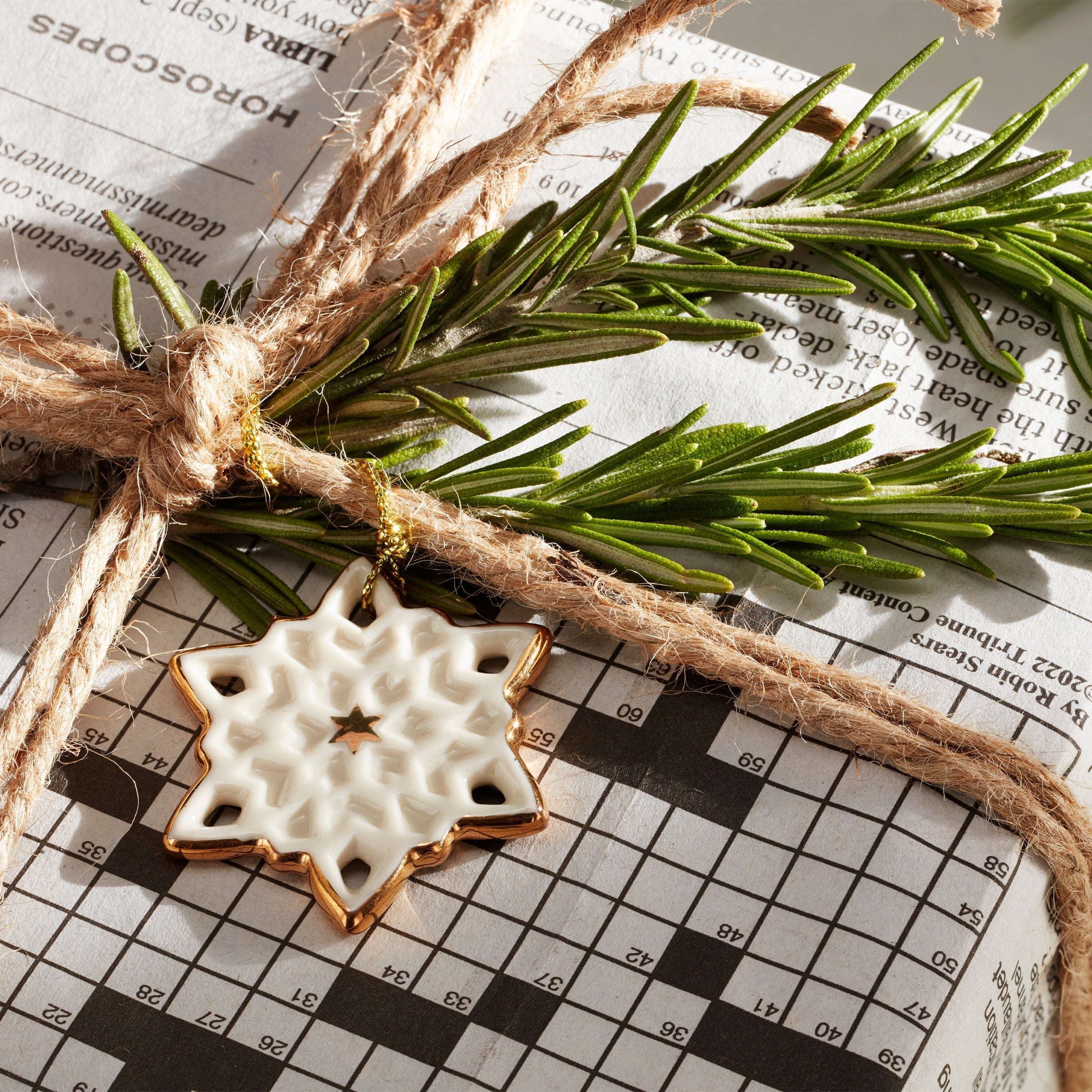 Lenox Heritage Lenox Heritage Snowflake 10-Piece Mini Ornament Set - Image 5