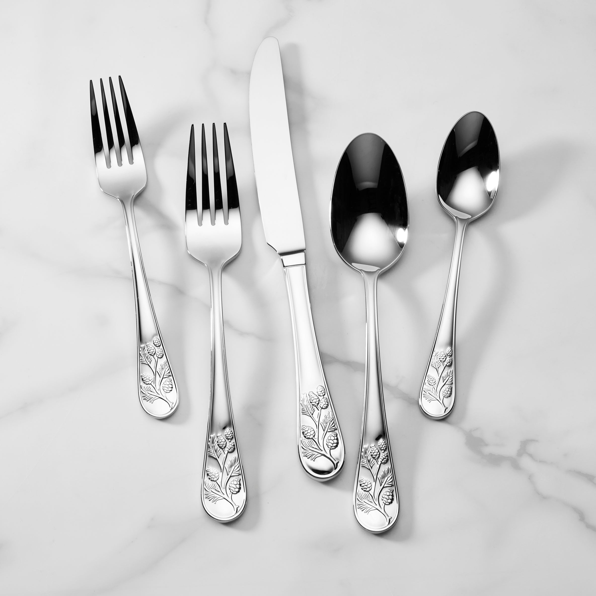 Lenox Heritage Lenox Heritage Chestnut Ridge 65-Piece Flatware Set