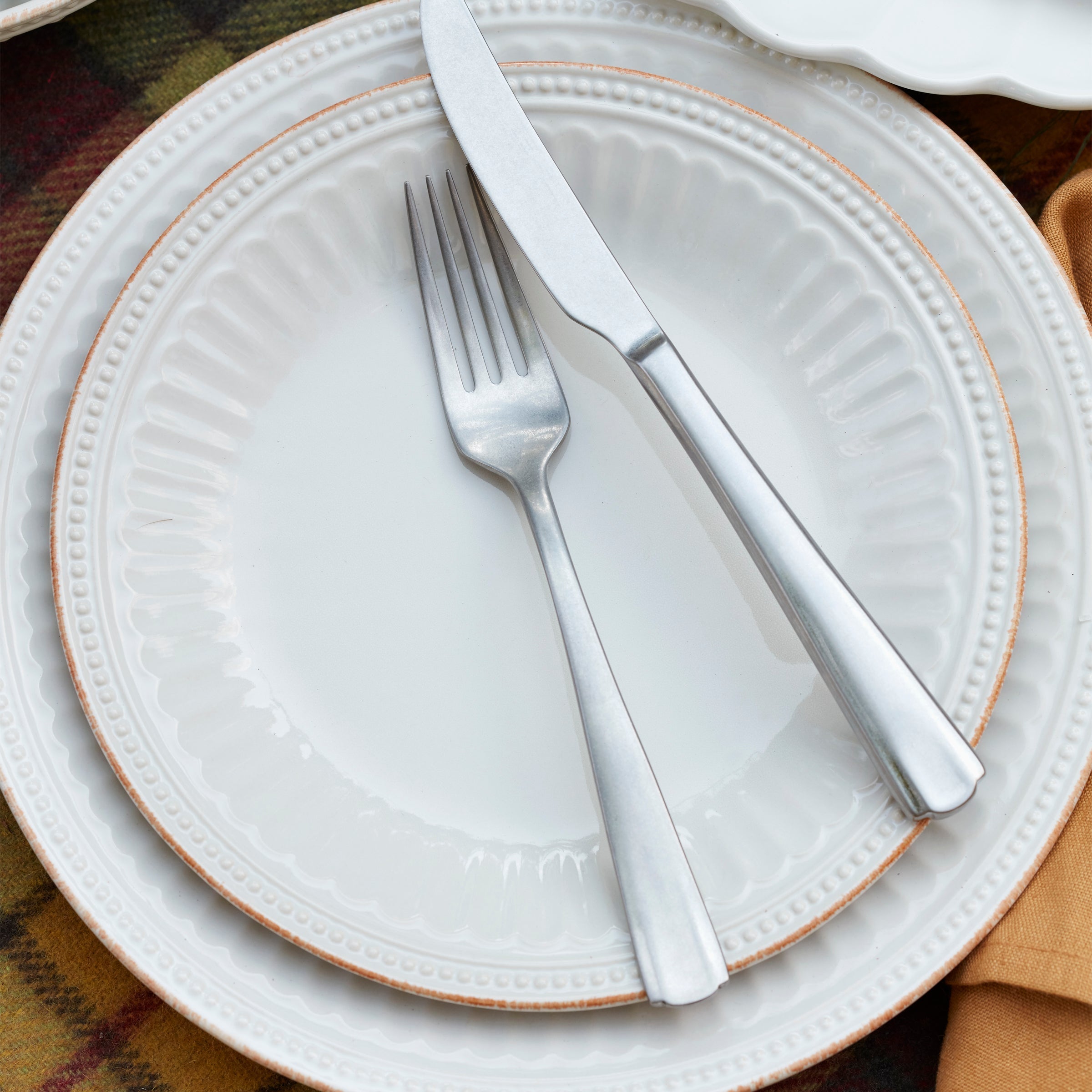 Lenox Heritage Lenox Heritage French Perle Groove White 12-Piece Dinnerware Set - Image 7