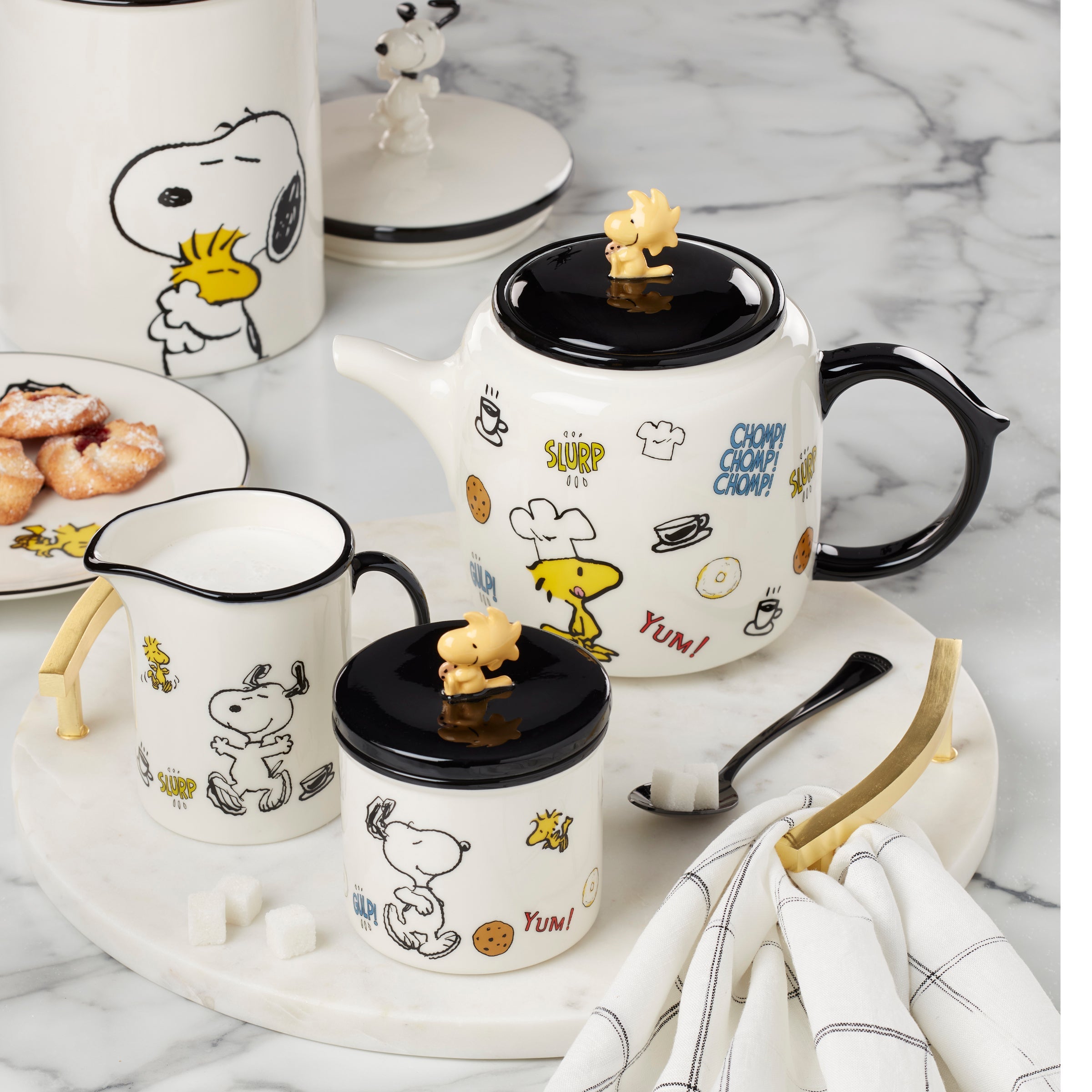Lenox Heritage Lenox Heritage Chef Snoopy Sugar & Creamer 2-Piece Set - Image 3